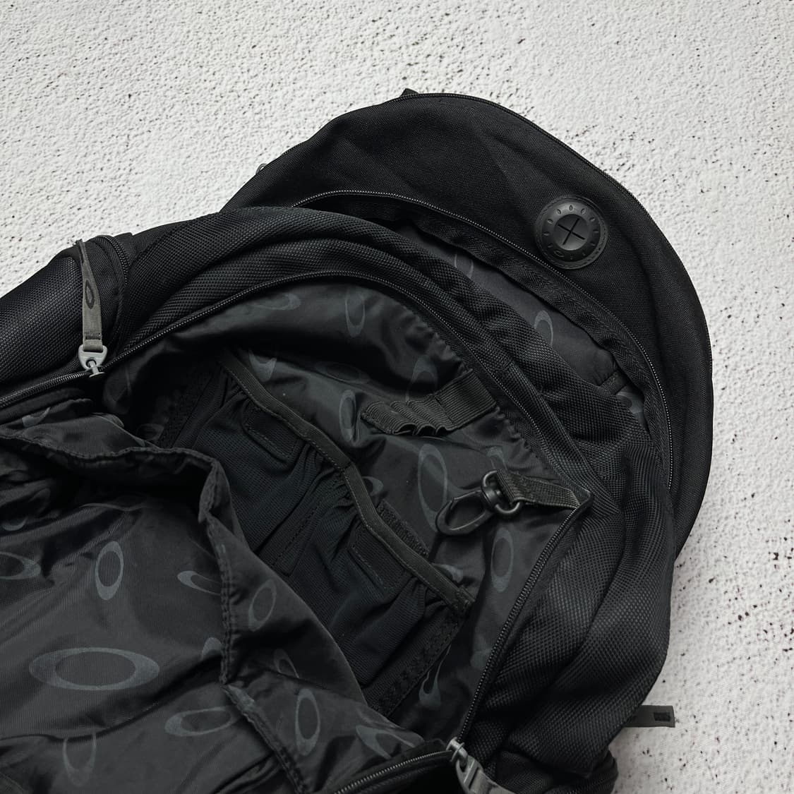 Vintage 00s Oakley Icon Backpack 상품이미지5