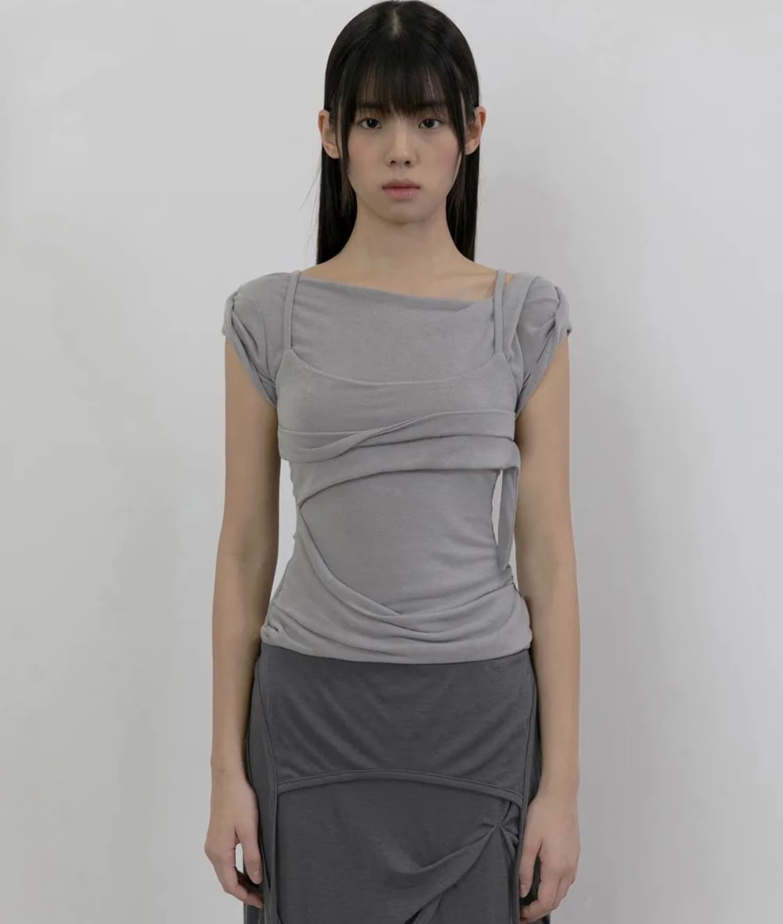 플레어업 레이어드 뷔스티에 티셔츠 그레이 상품이미지1