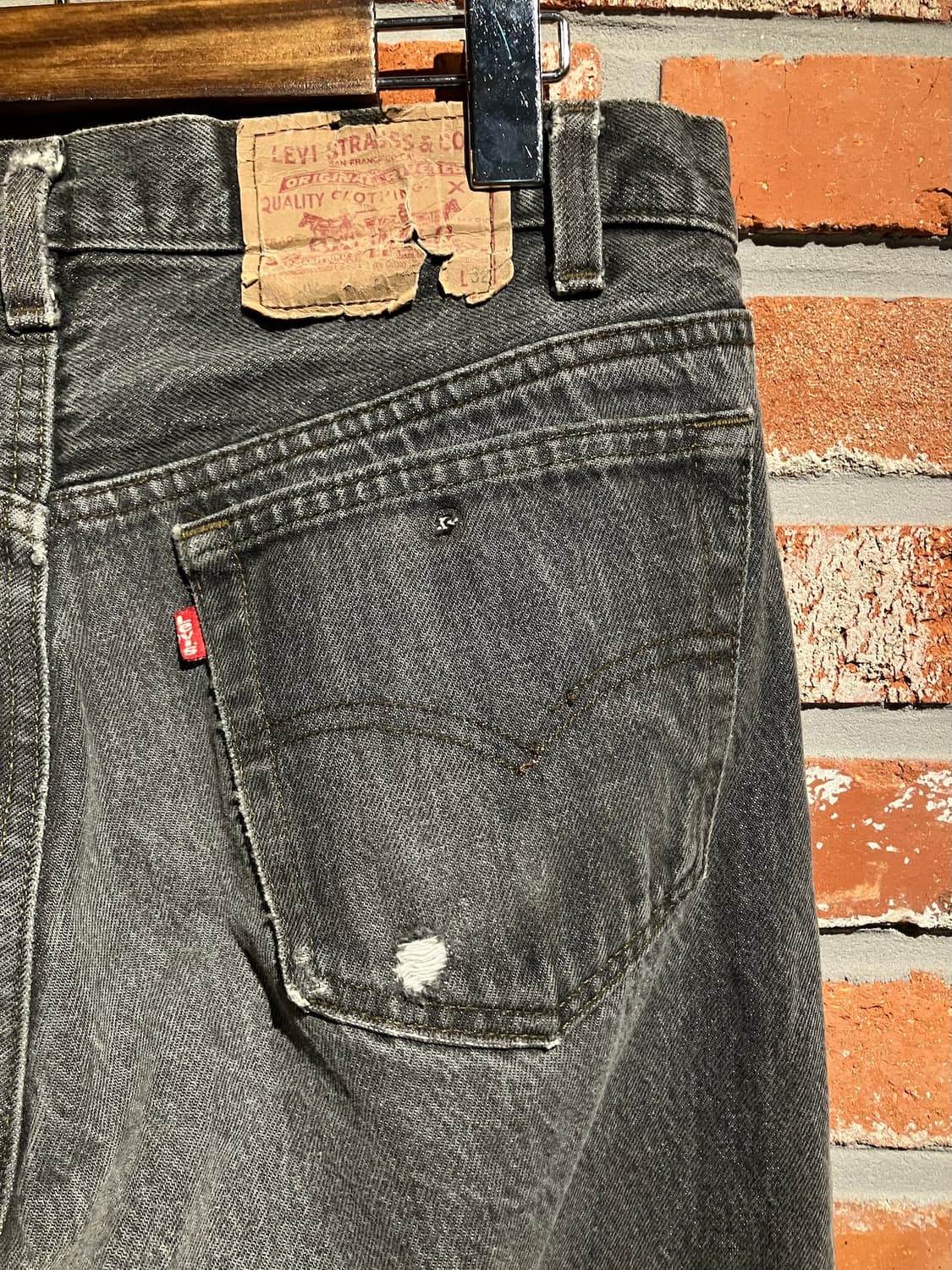 80s USA 빈티지 리바이스 501 블랙 데님 팬츠 상품이미지6