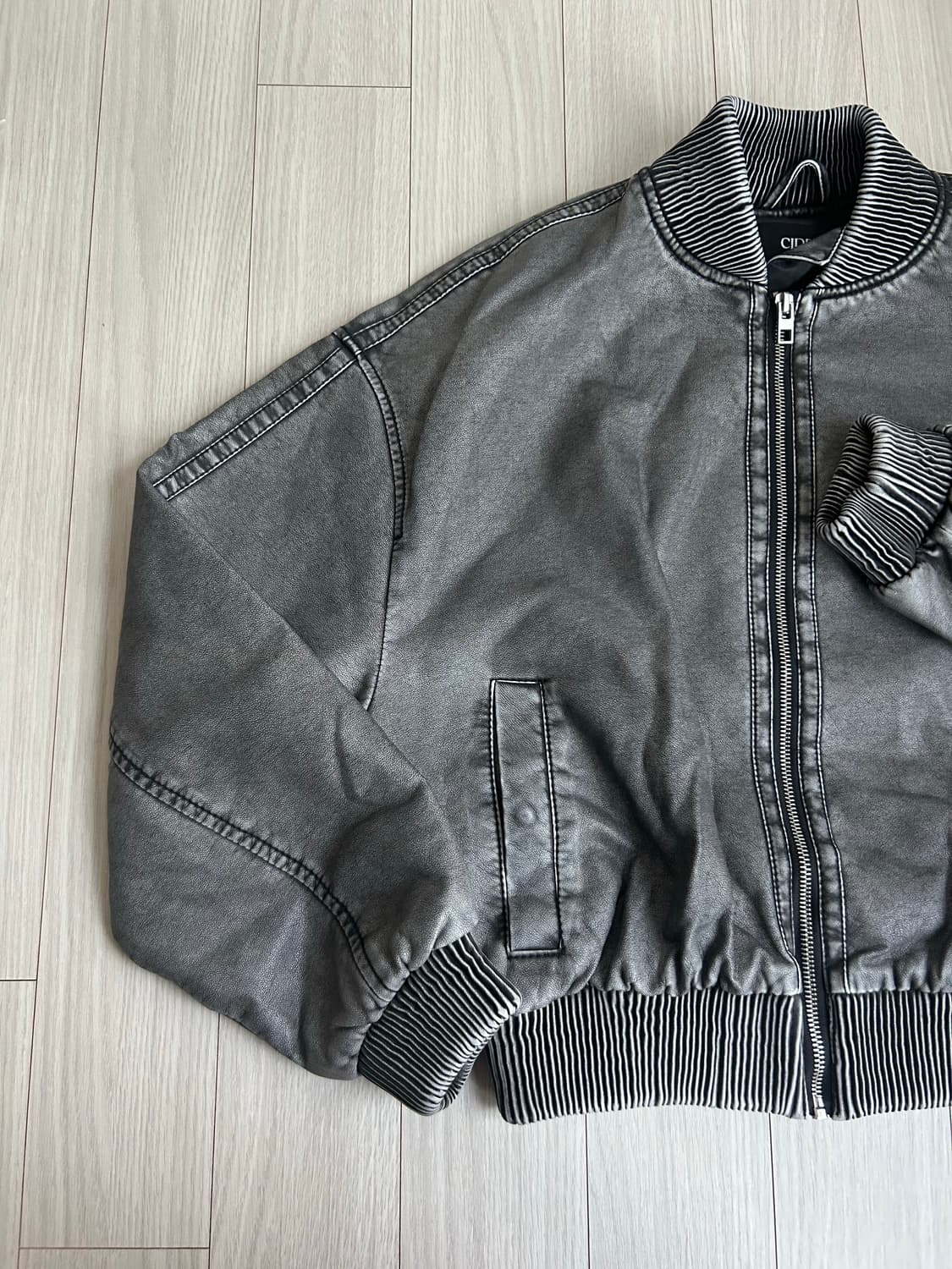 CIDER 레더 봄버 자켓 (새상품) 55사이즈 상품이미지2