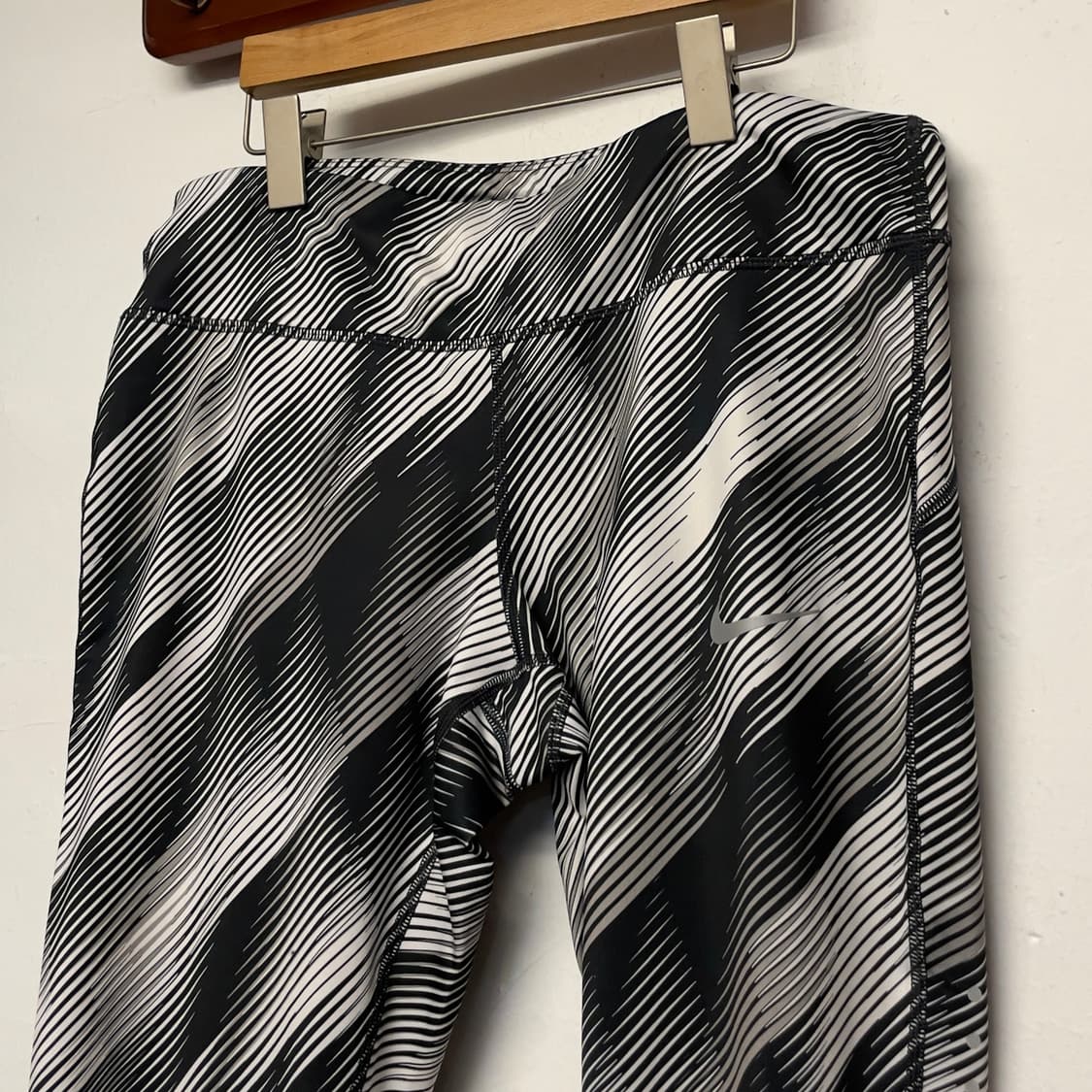 나이키 (우먼) 러닝 타이즈 레깅스 상품이미지2