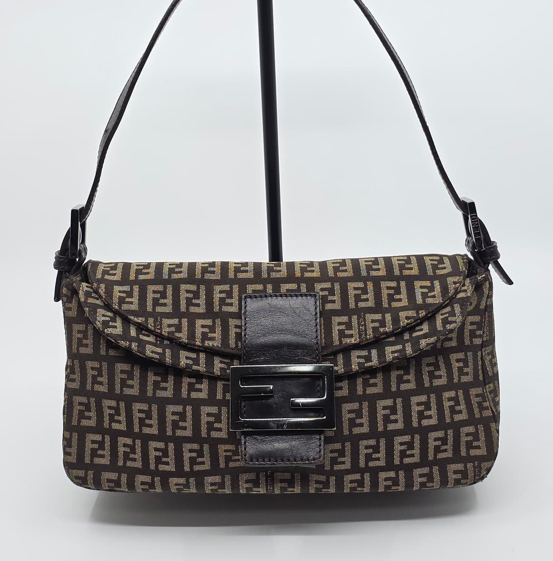 펜디 주카 맘마백 더블플랩 상품이미지1