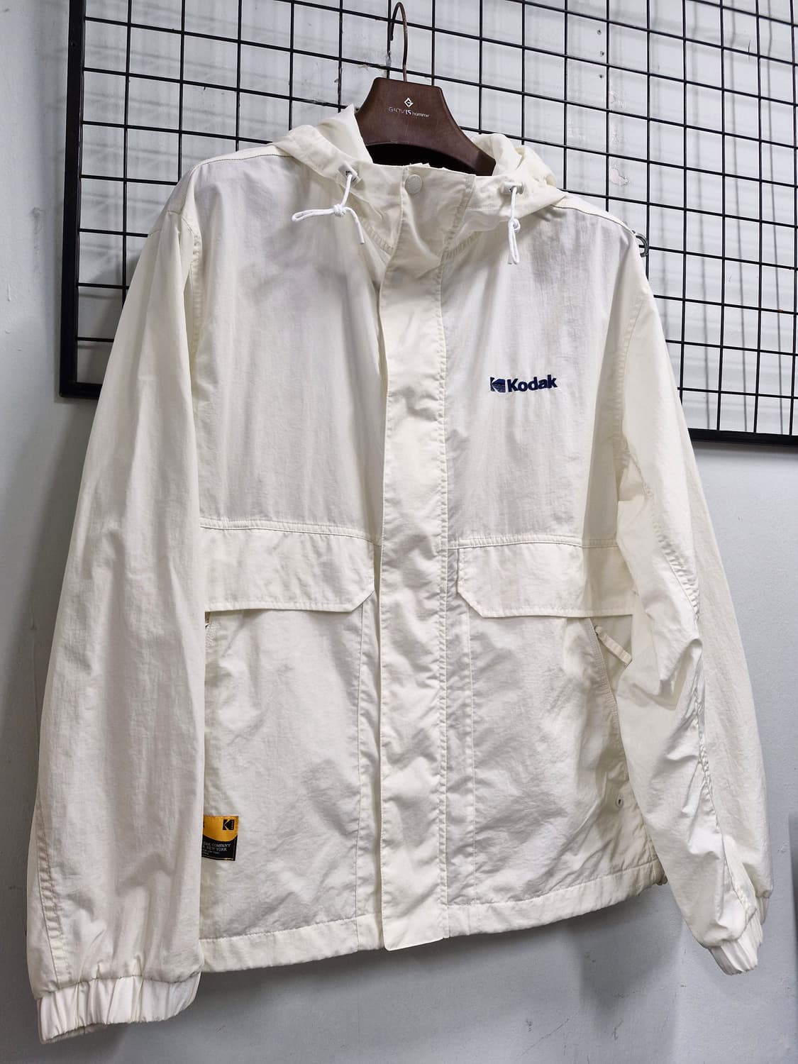 100L 코닥 세미오버핏 후드 바람막이 자켓 상품이미지2