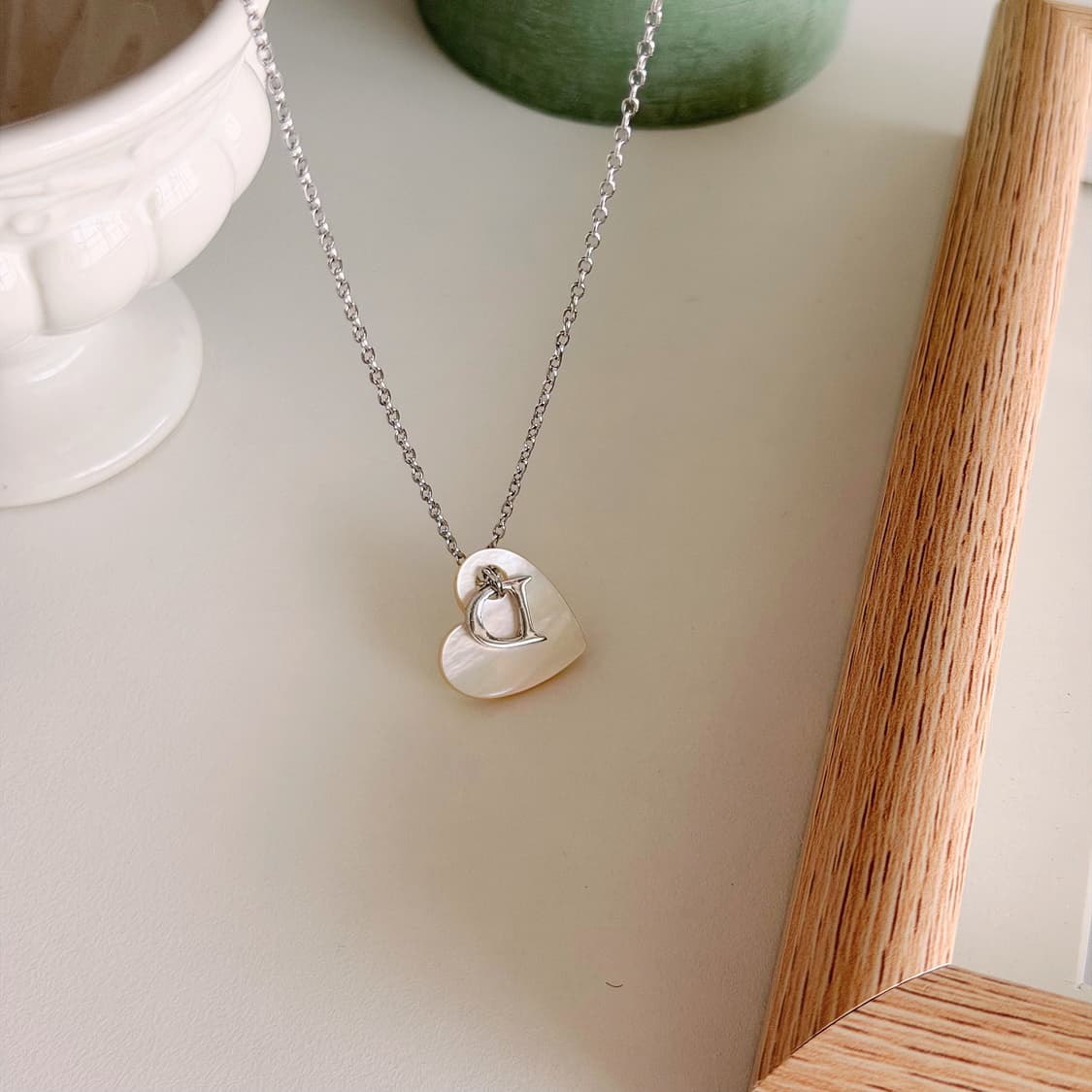 빈티지 디올 하트 자개 목걸이 상품이미지1