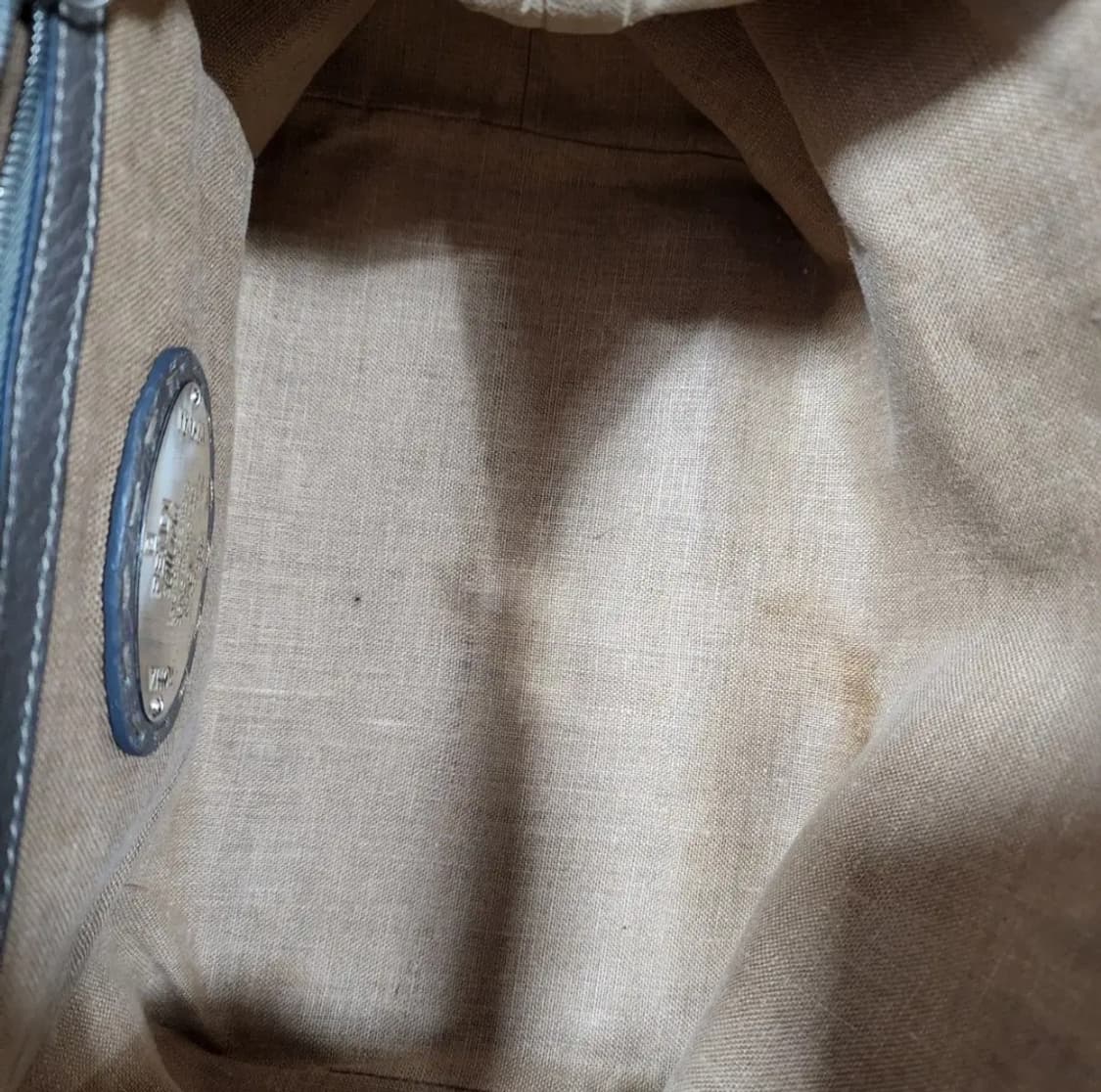 펜디 레더 토트백 상품이미지9