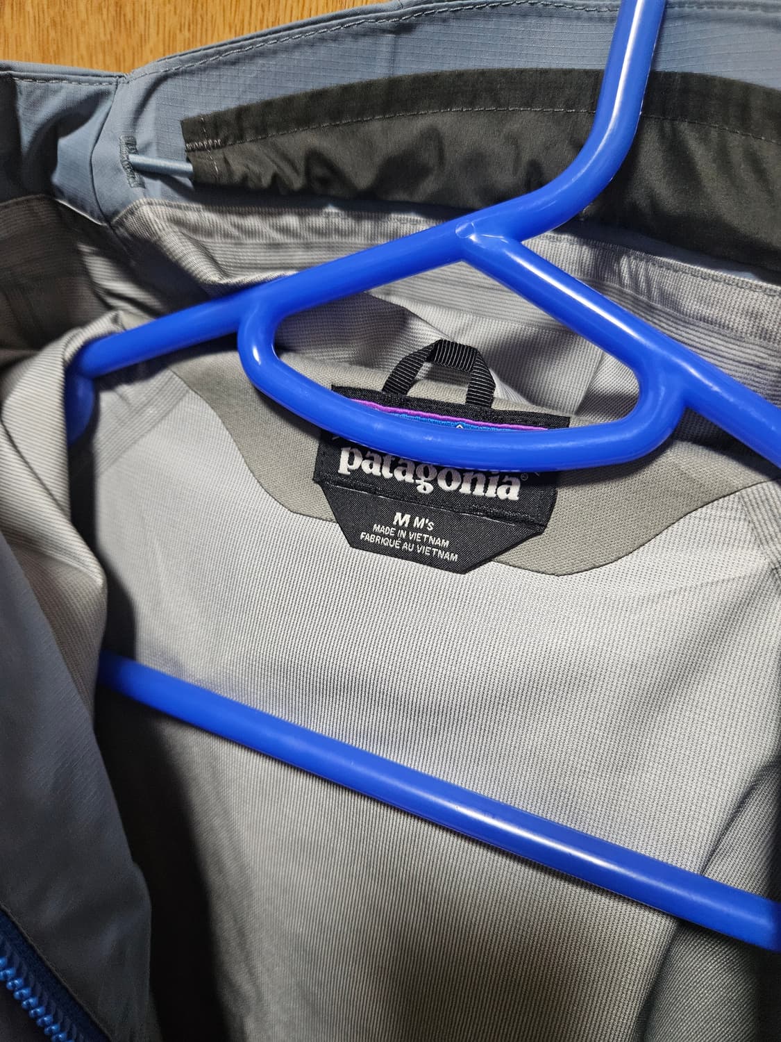 파타고니아 바람막이 블루/그레이 토렌쉘 자켓 상품이미지4