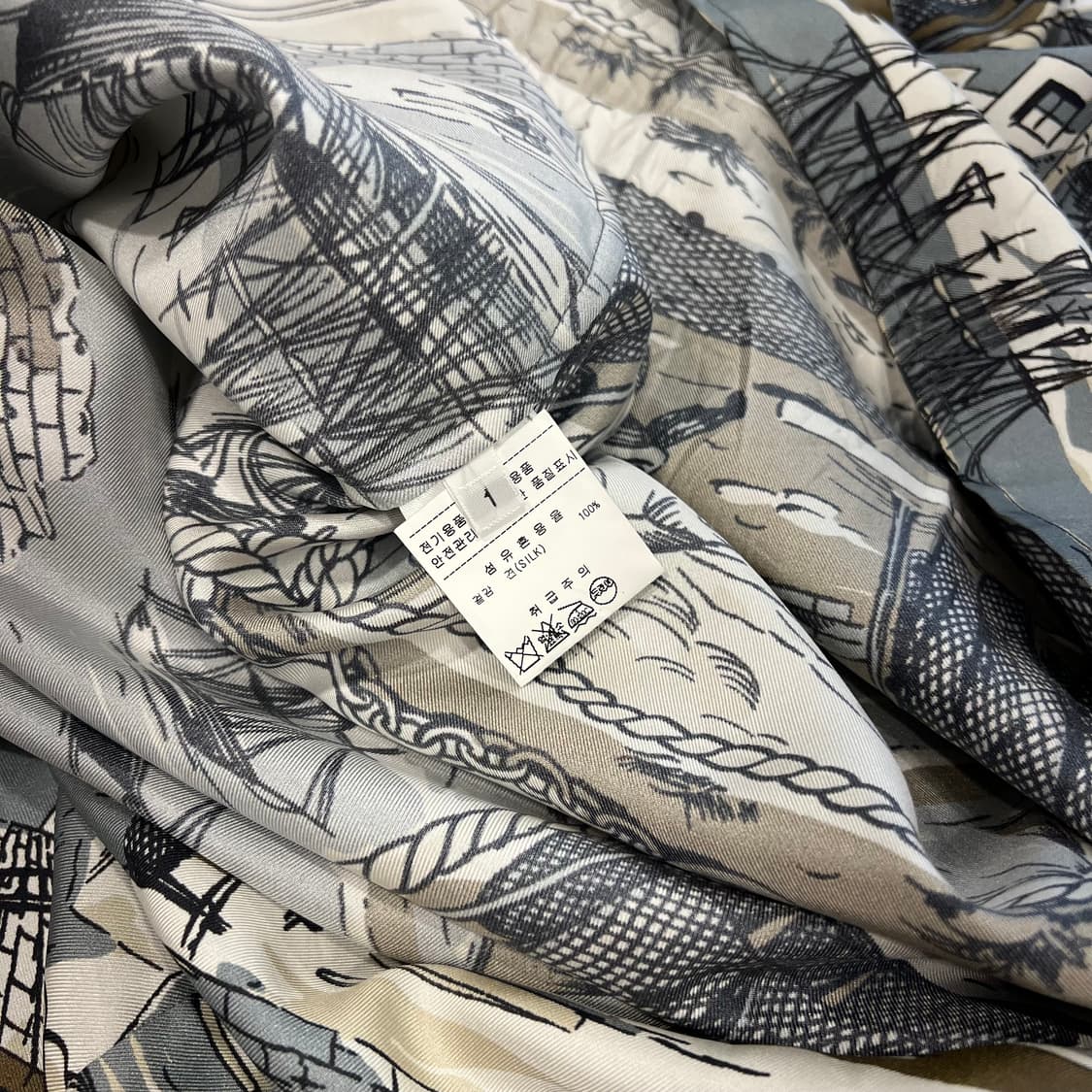 LA PRESTIC OUISTON 라프레스틱 위스통 실크 원피스 상품이미지10