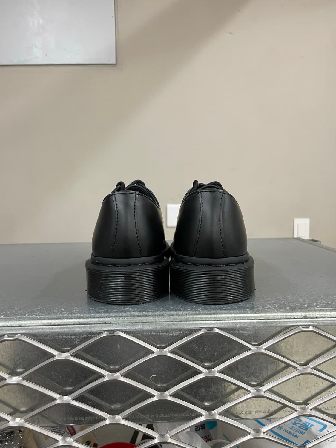 닥터마틴 1461 모노 블랙 UK7 (gr-4017) 상품이미지3