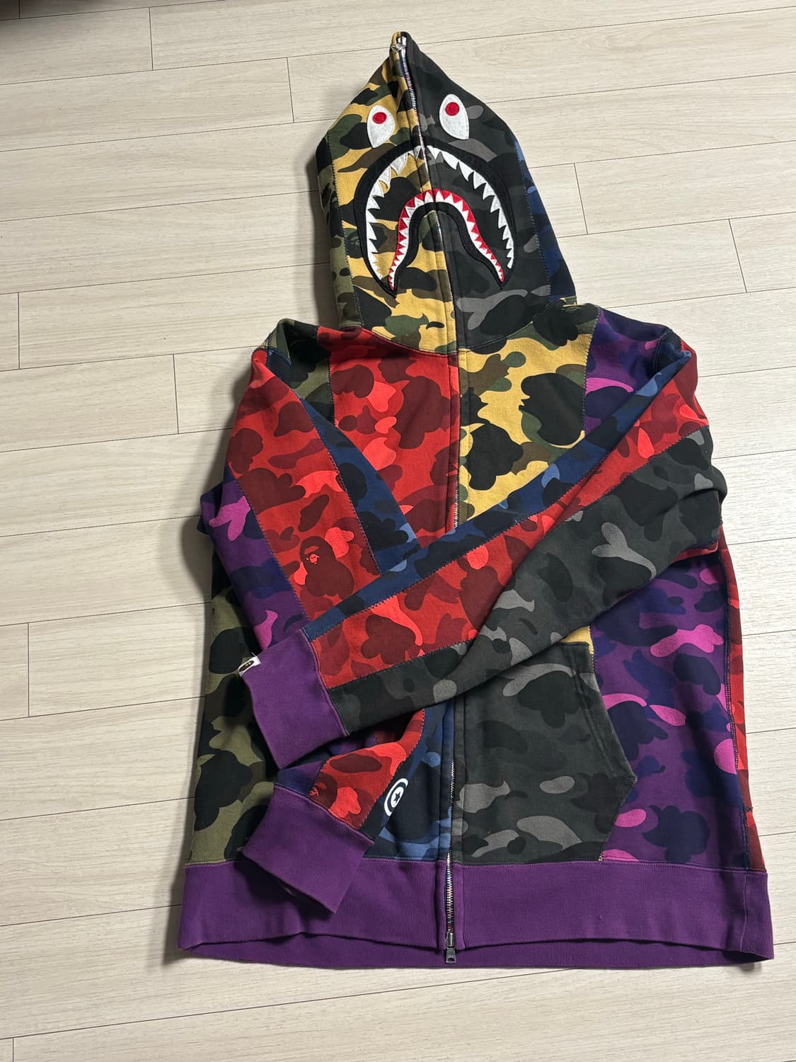 베이프 샤크후드집업 크레이지 믹스 XL 상품이미지1