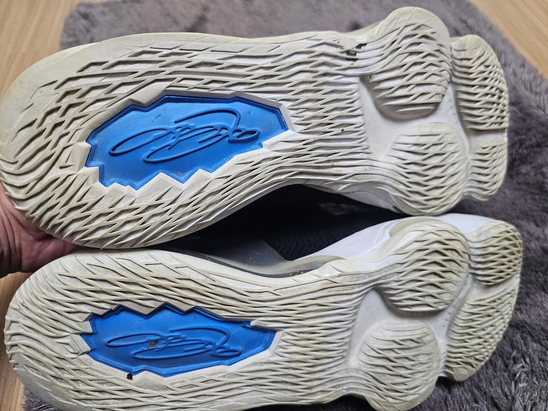 나이키 르브론17 제임스 285 상품이미지8