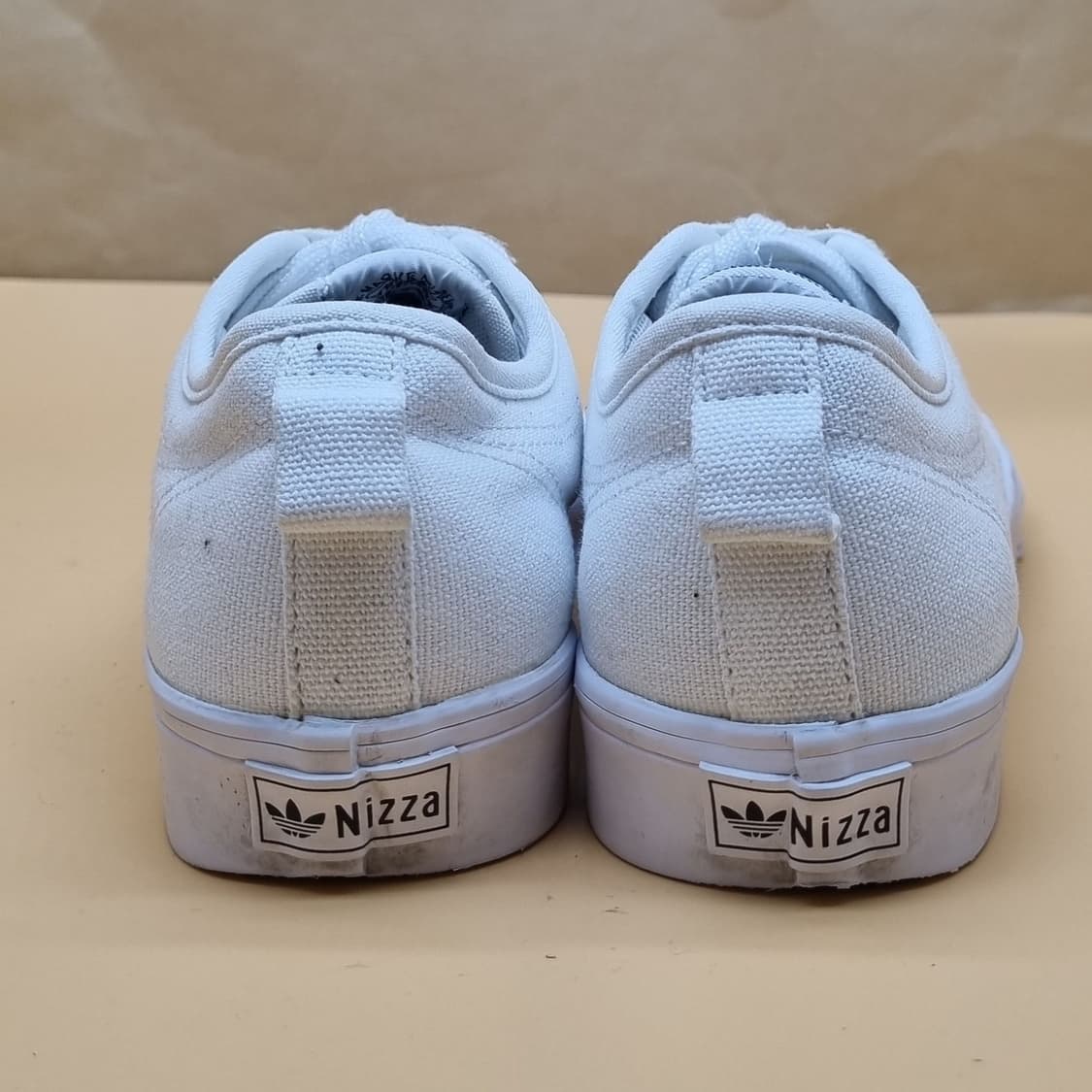 아디다스 니짜 트레포일 여성스니커즈235. 상품이미지4