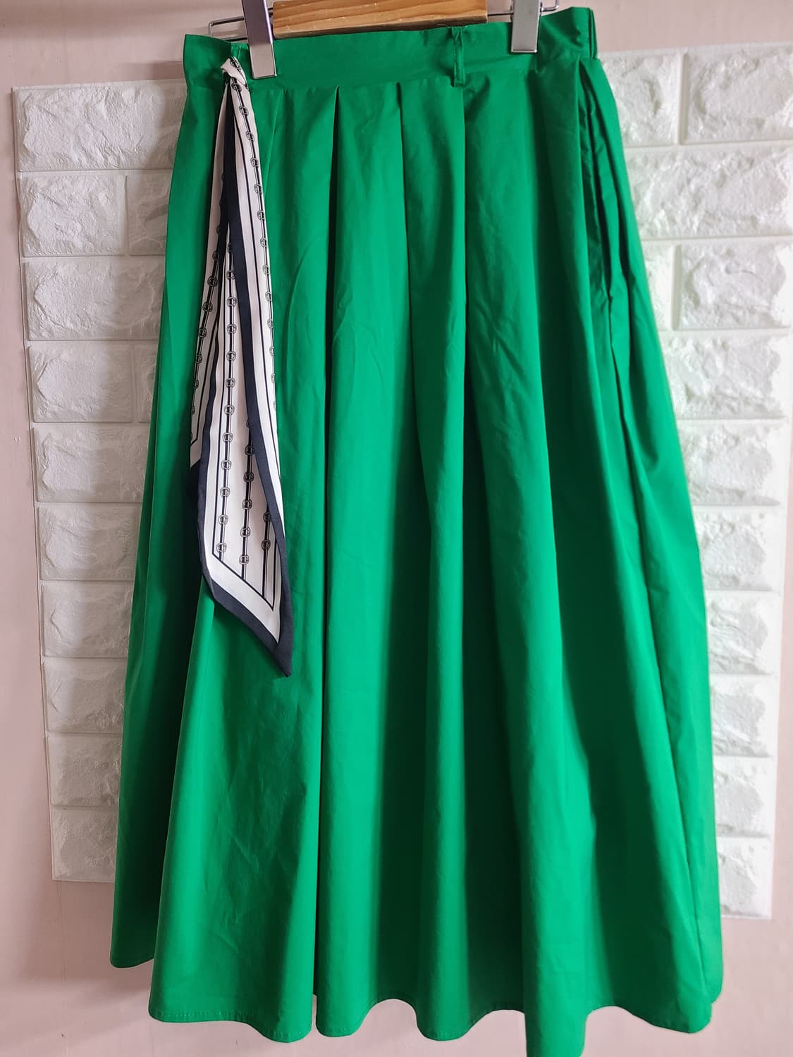 레펀스튜디오 초록색 롱 스커트(28) 상품이미지1