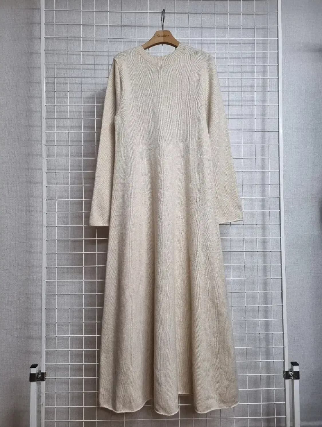 (택포) 11am 플레어 니트원피스 (새상품급) 상품이미지1