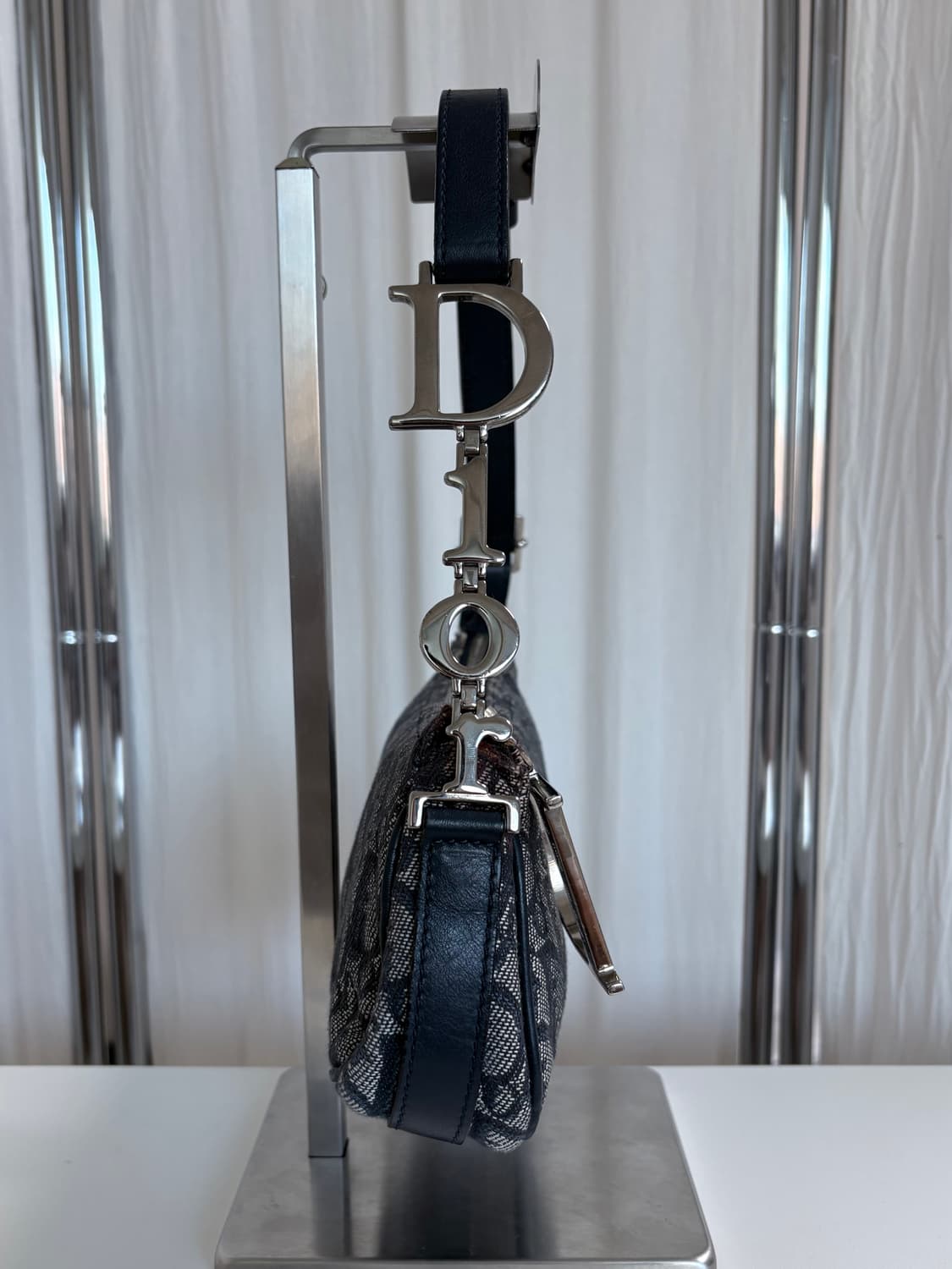 디올 디링 오블리크 숄더백 상품이미지2