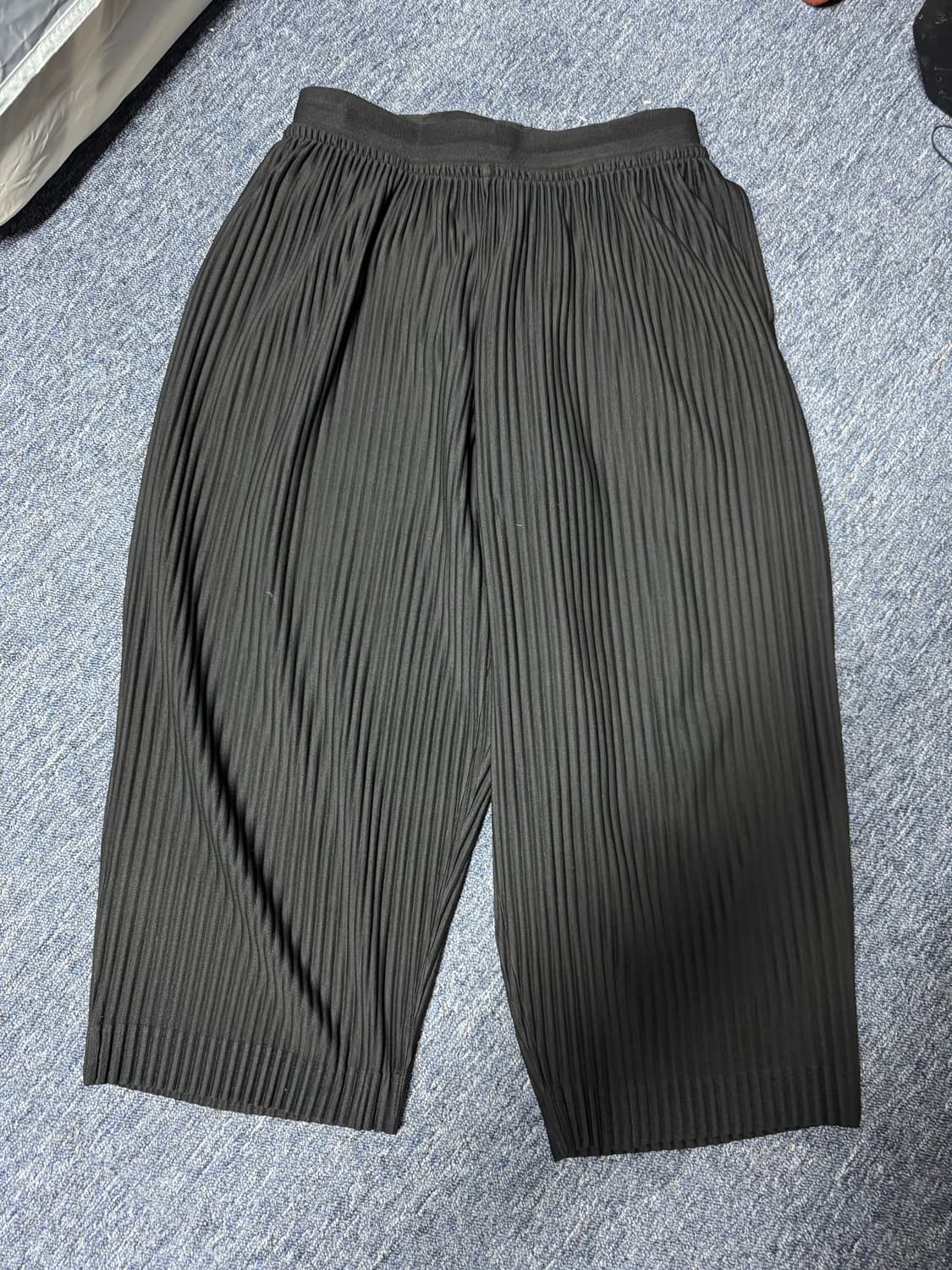 옴므플리세 크롭팬츠 상품이미지1