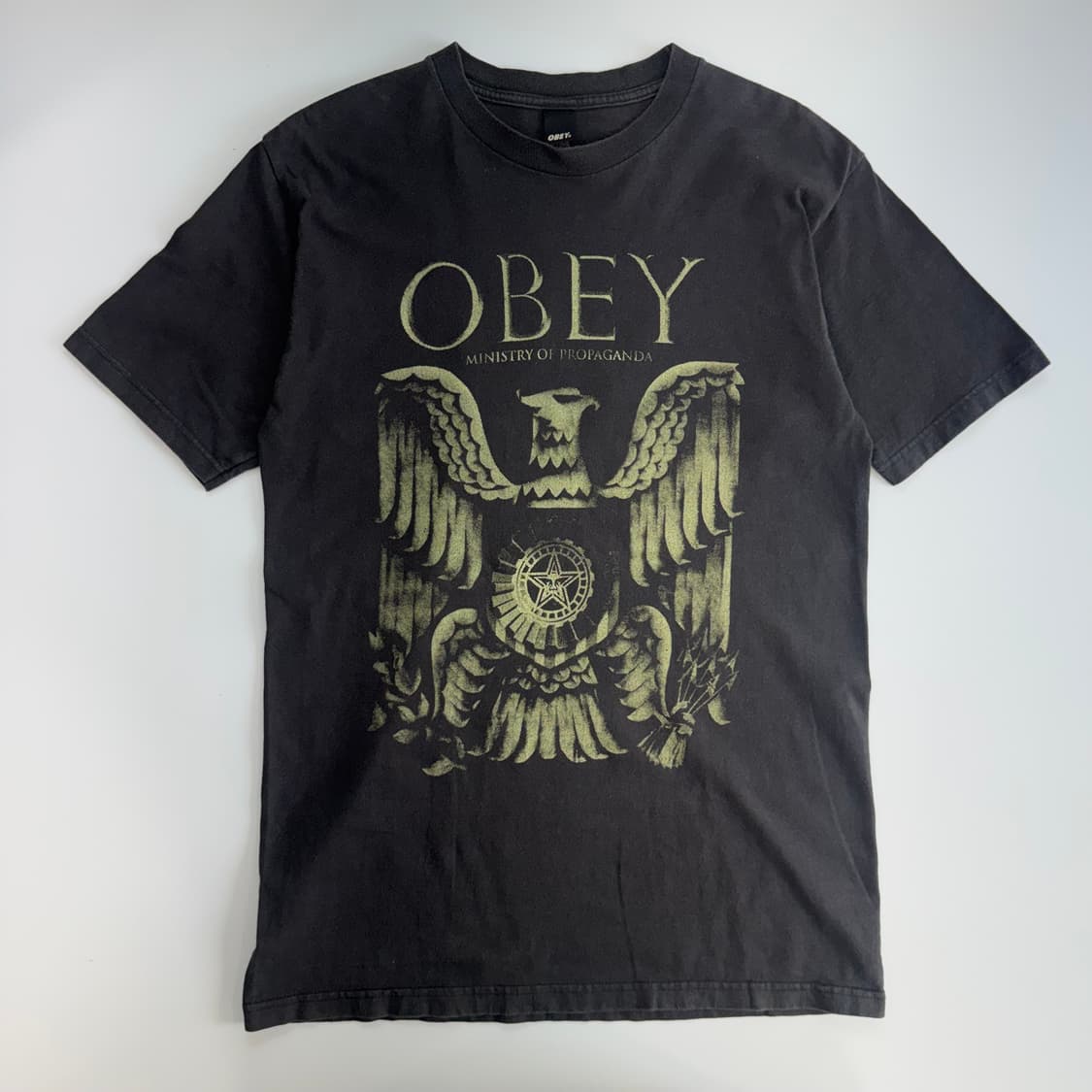 Obey 오베이 그런지 그래픽 차콜 반팔   상품이미지3