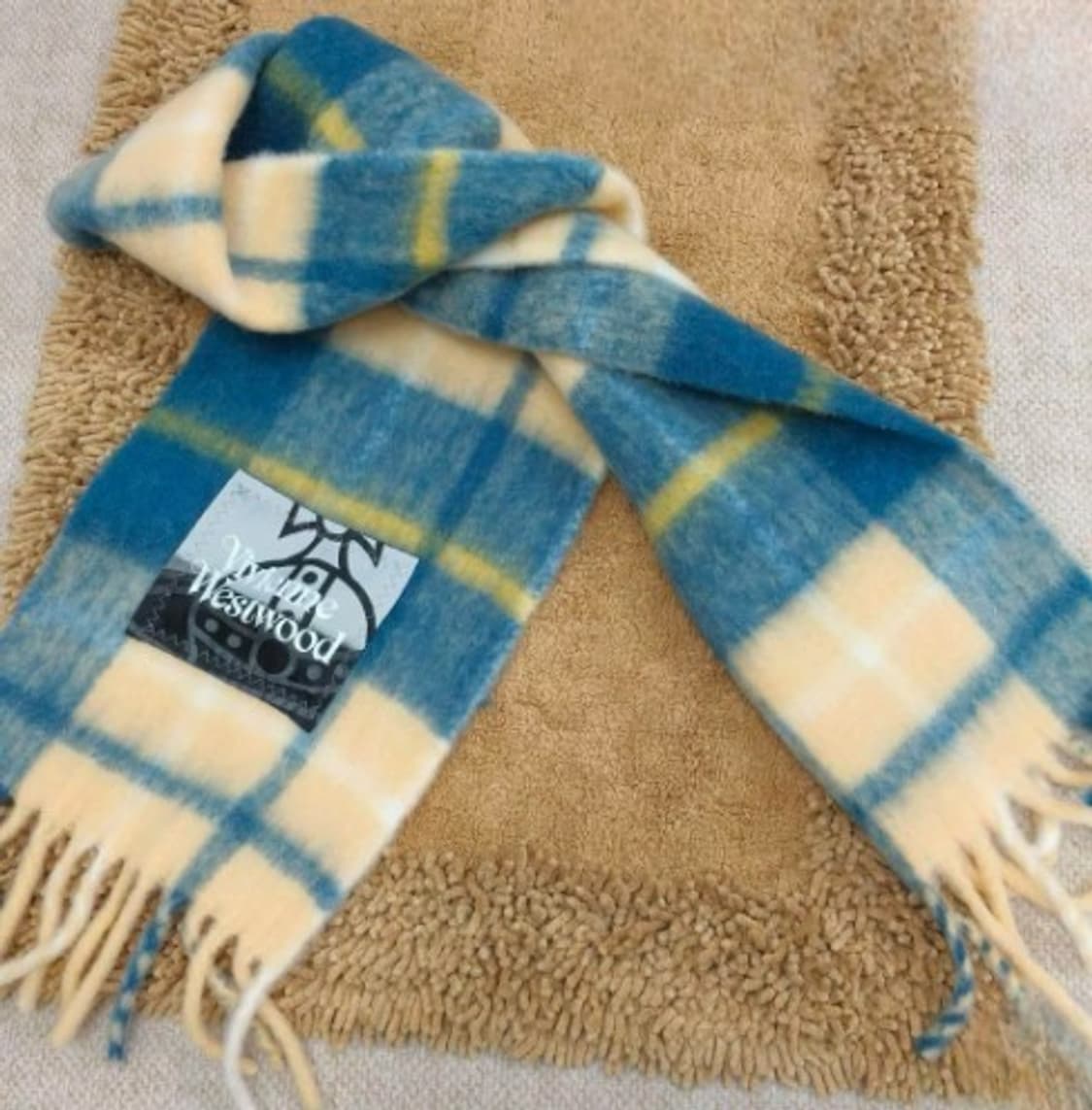 비비안웨스트우드 로고패치 알파카 블렌드 머플러 (새상품) 상품이미지3