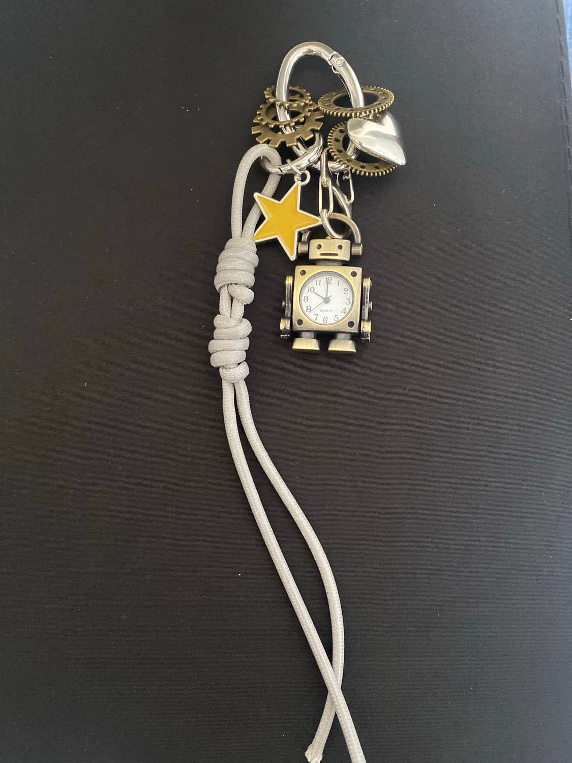 하트&스타 빈티지 로봇 시계 키링 상품이미지1