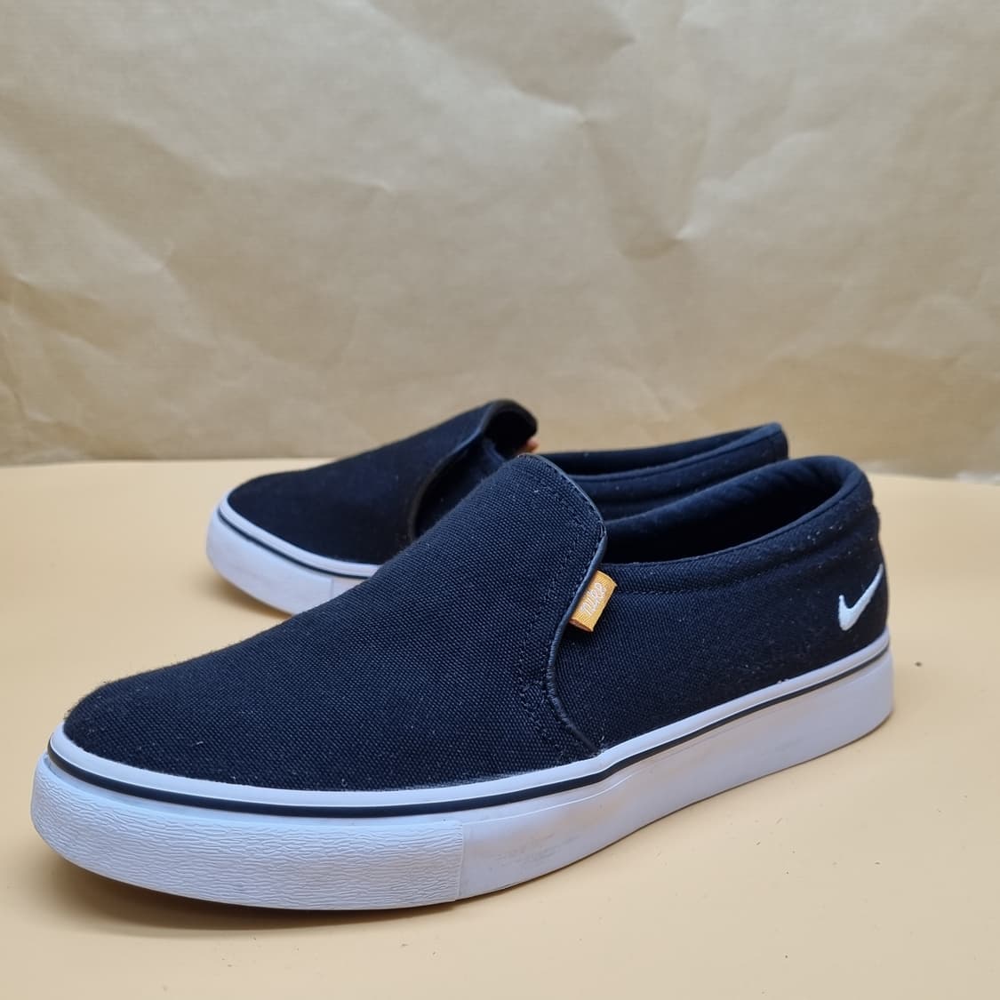 나이키 코트로얄 여성슬립온240  상품이미지1