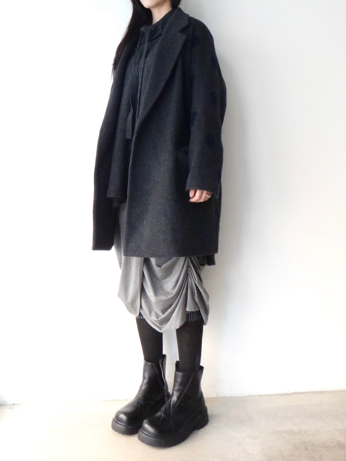 TOMBOY dot point midi coat / grey 상품이미지5