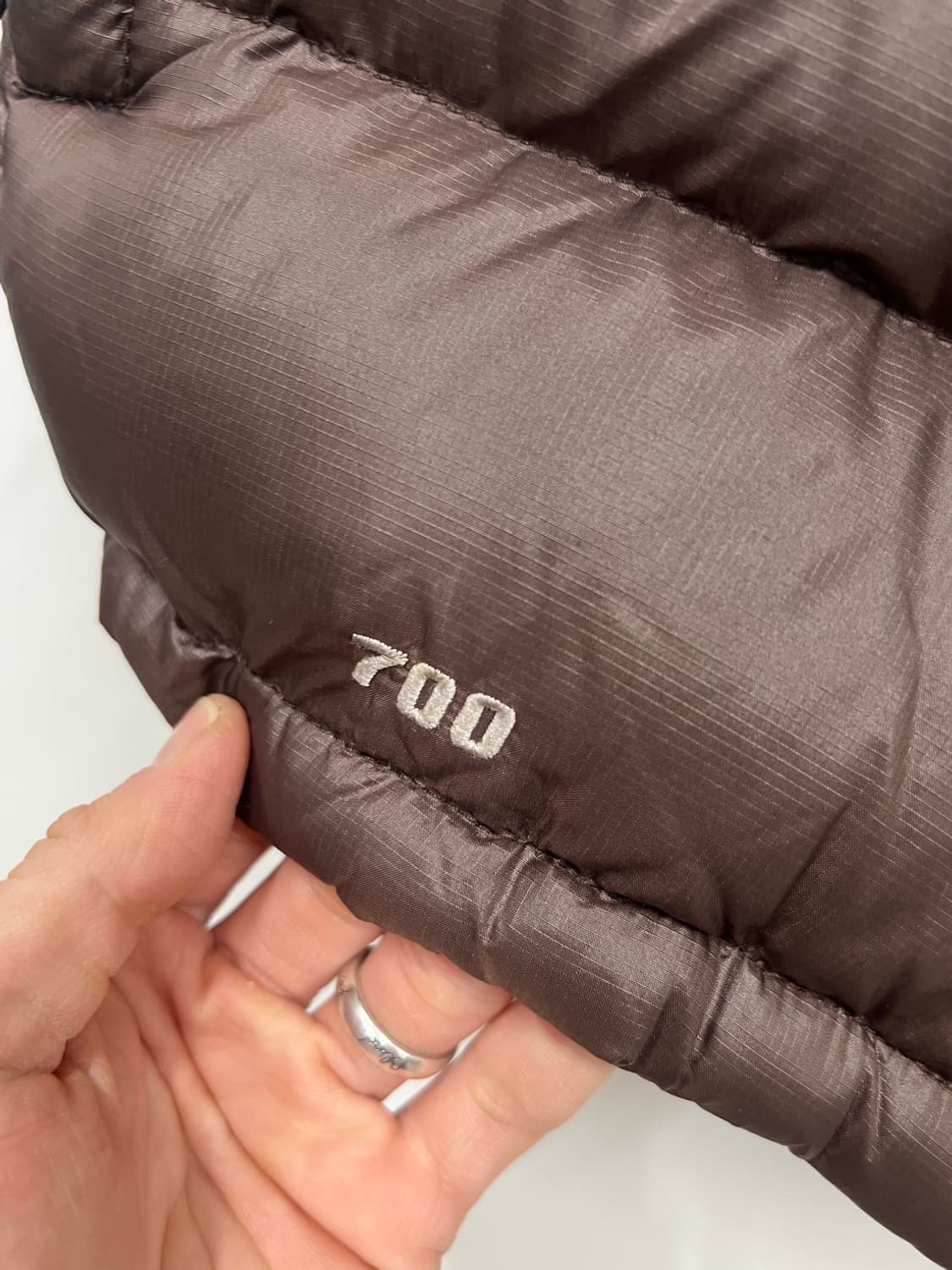 노스페이스 700 브라운 구스다운 패딩 조끼 상품이미지7