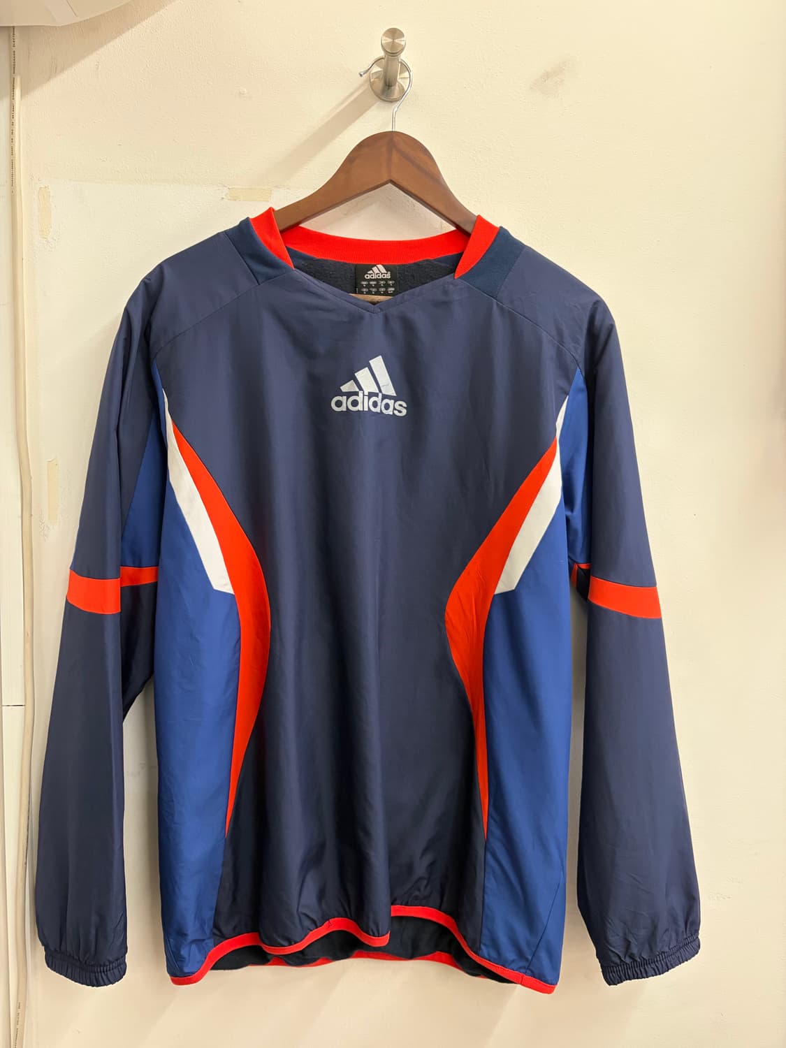 N62. 아디다스 웜업 상품이미지1