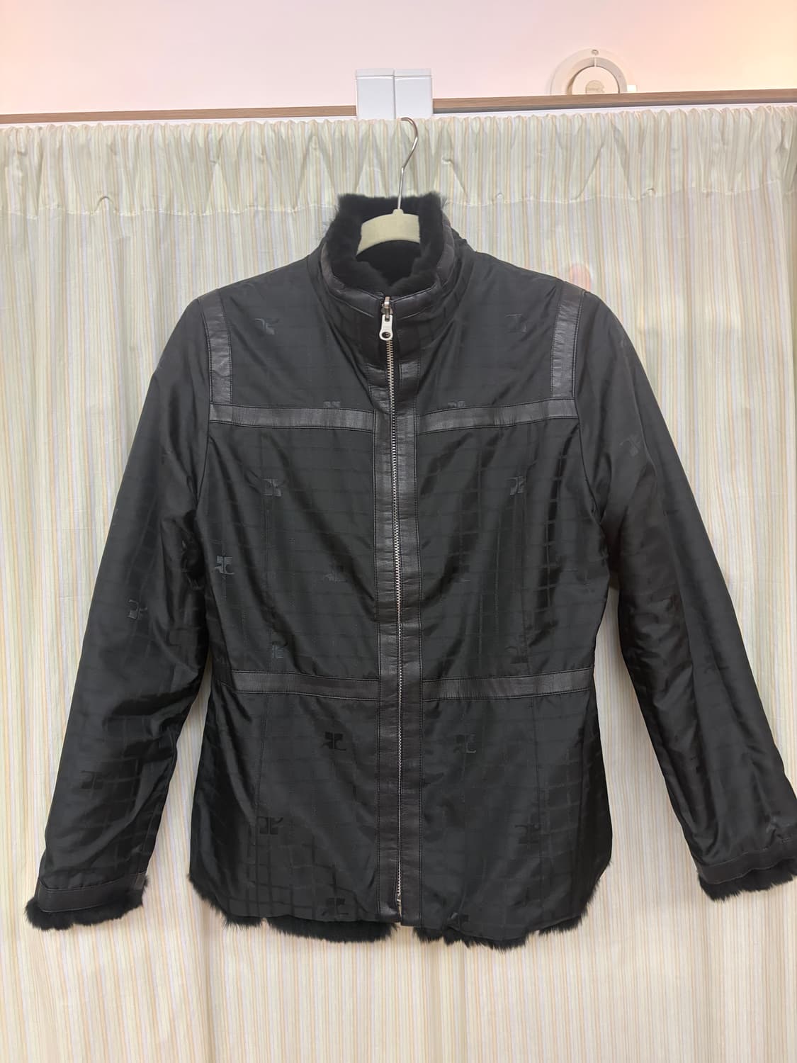 Courreges 꾸레쥬 양면 퍼 자켓 상품이미지4