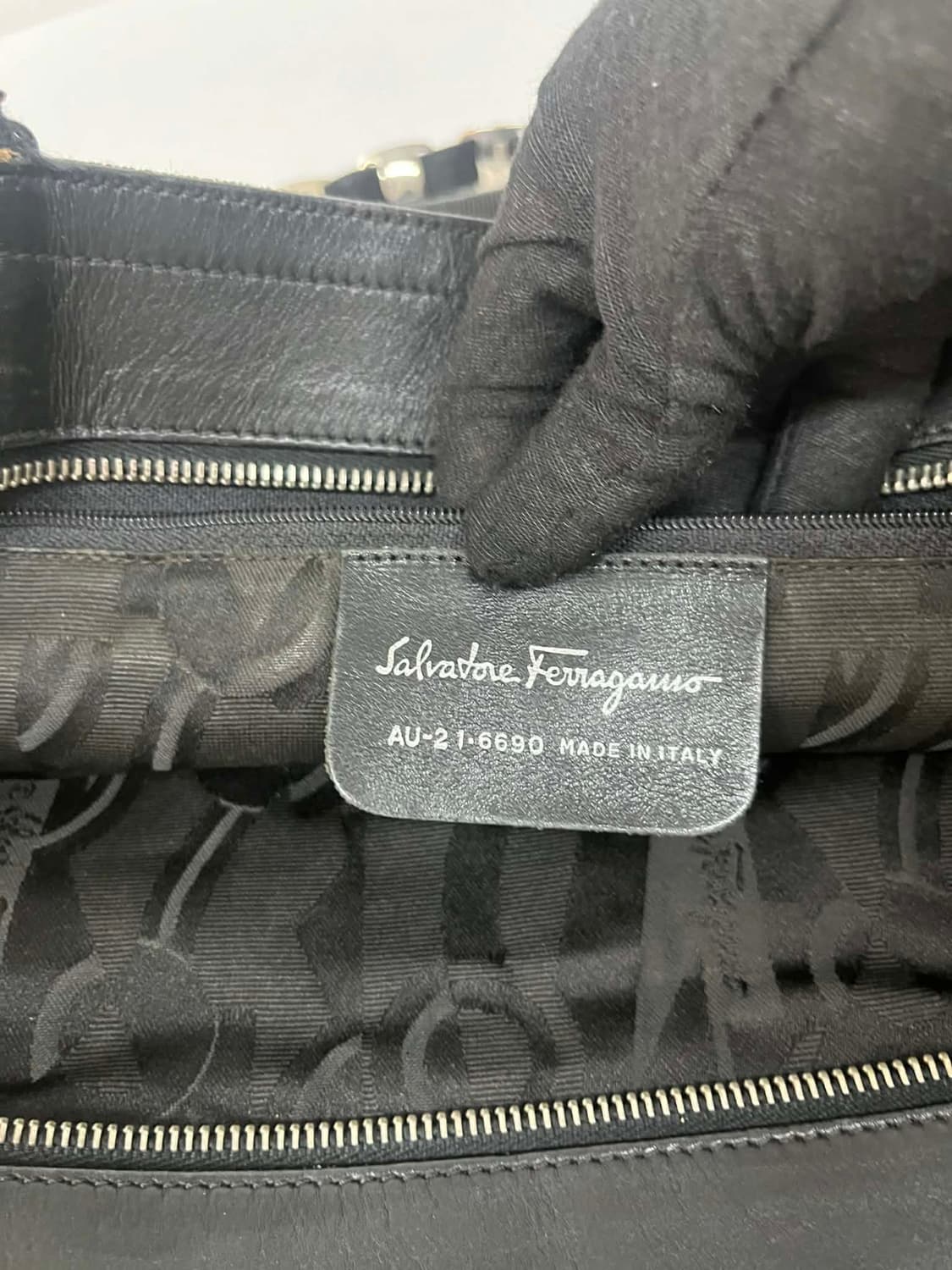 살바토레 페라가모 바라 자카드 숄더 토트백 상품이미지7