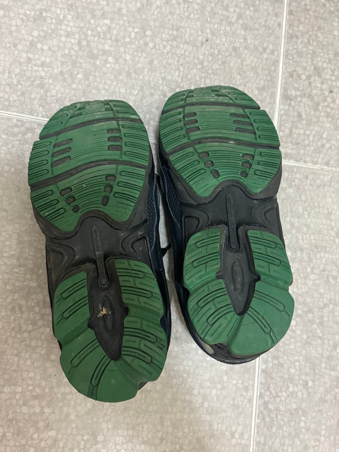 라프시몬스 x 아디다스 오즈위고  상품이미지4