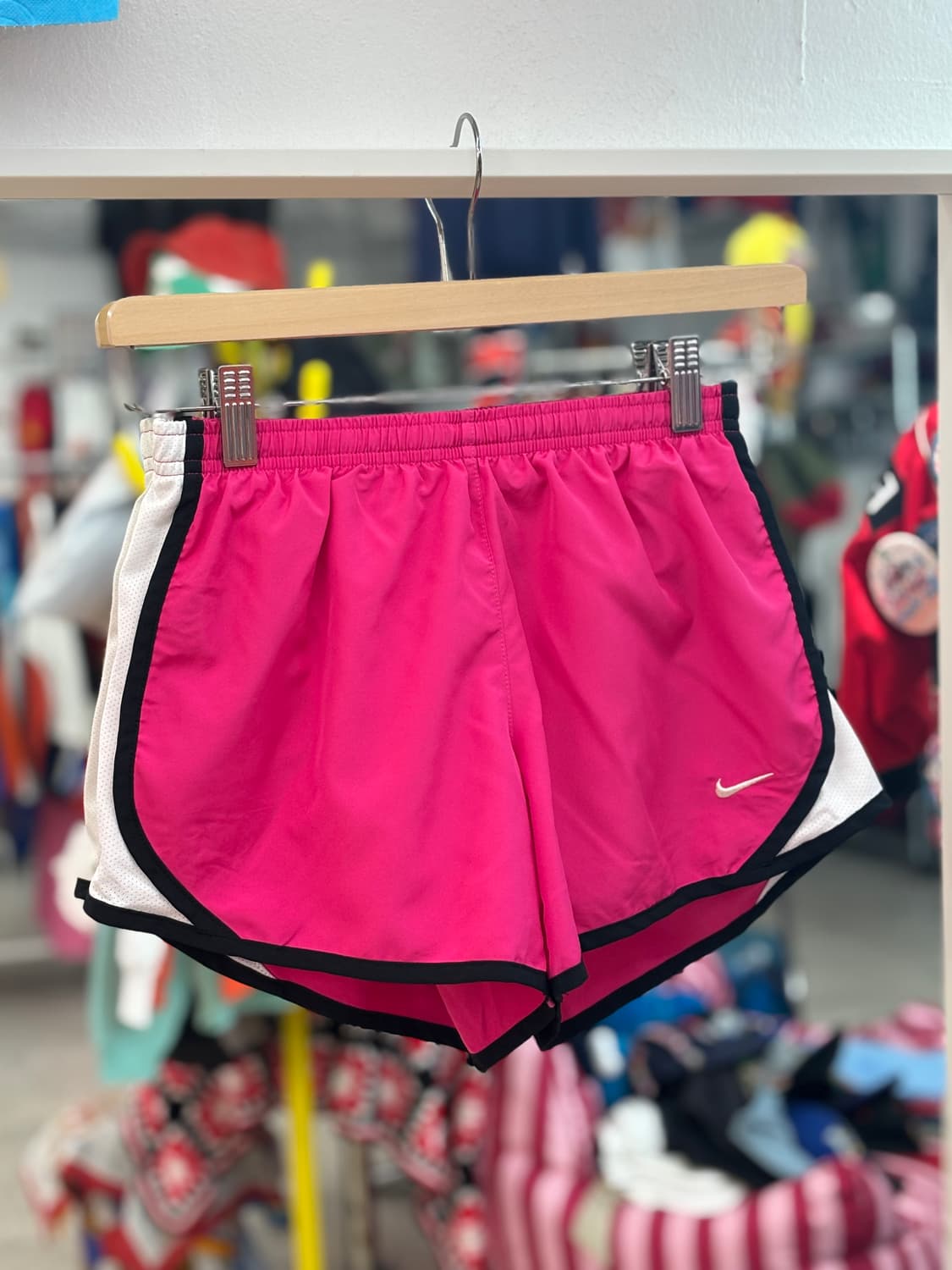 Vintage Nike Running Shorts Deep Pink 상품이미지1