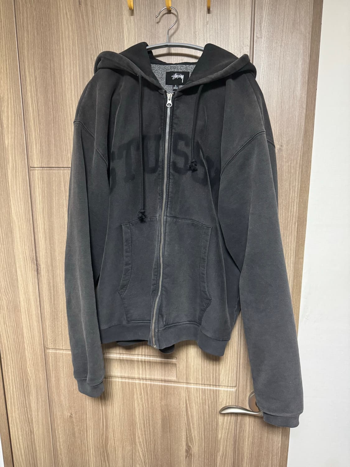 스투시 페이디드 후드 워시드 블랙 상품이미지2