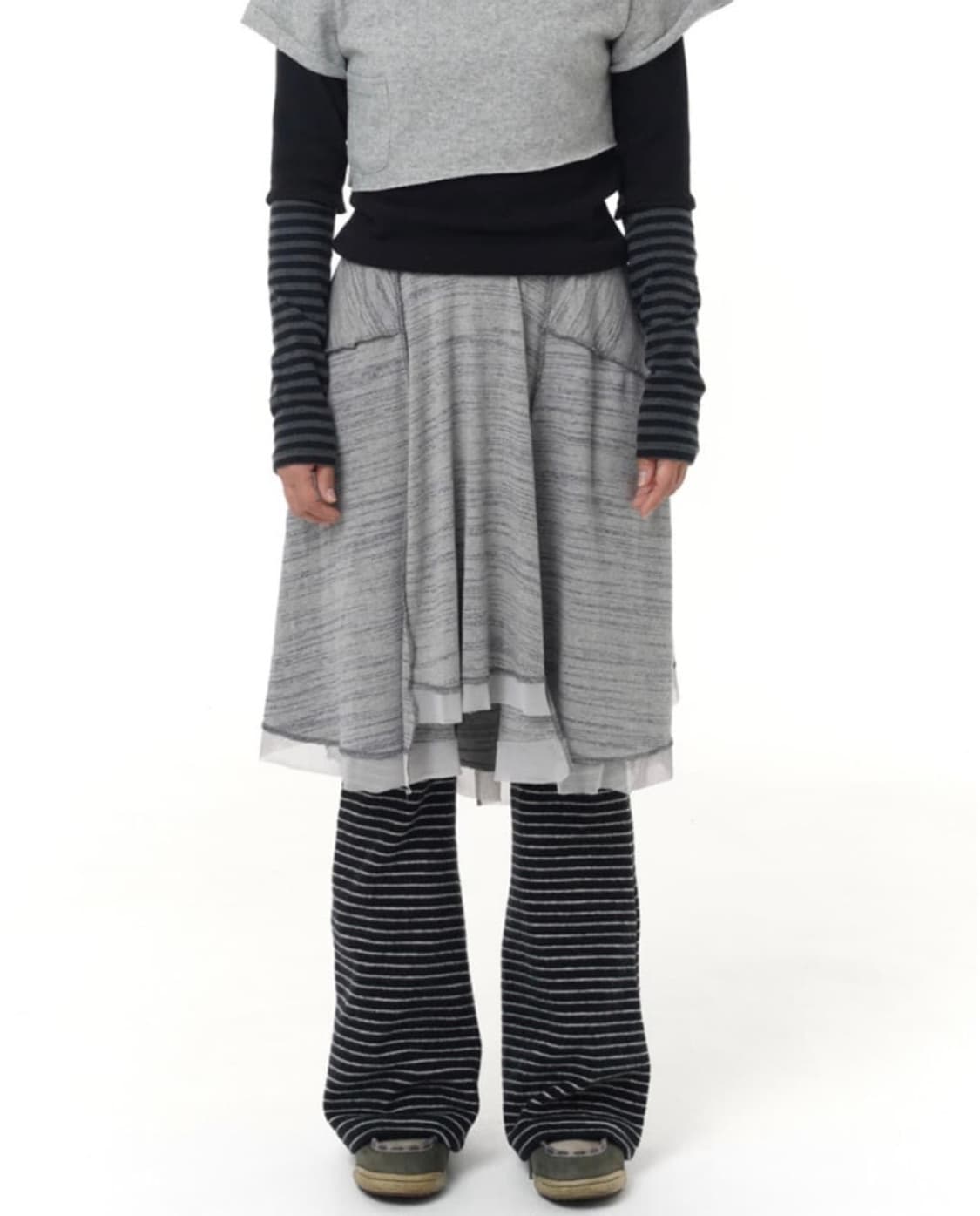 새제품 Cozy flare skirt_dusty grey 상품이미지1