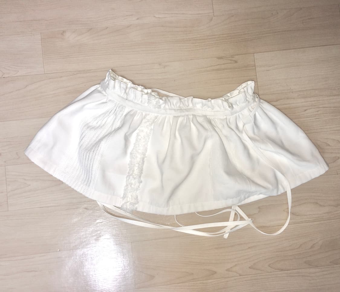 마뗑킴 러프 패치워크 레이어드 스커트 화이트 상품이미지3