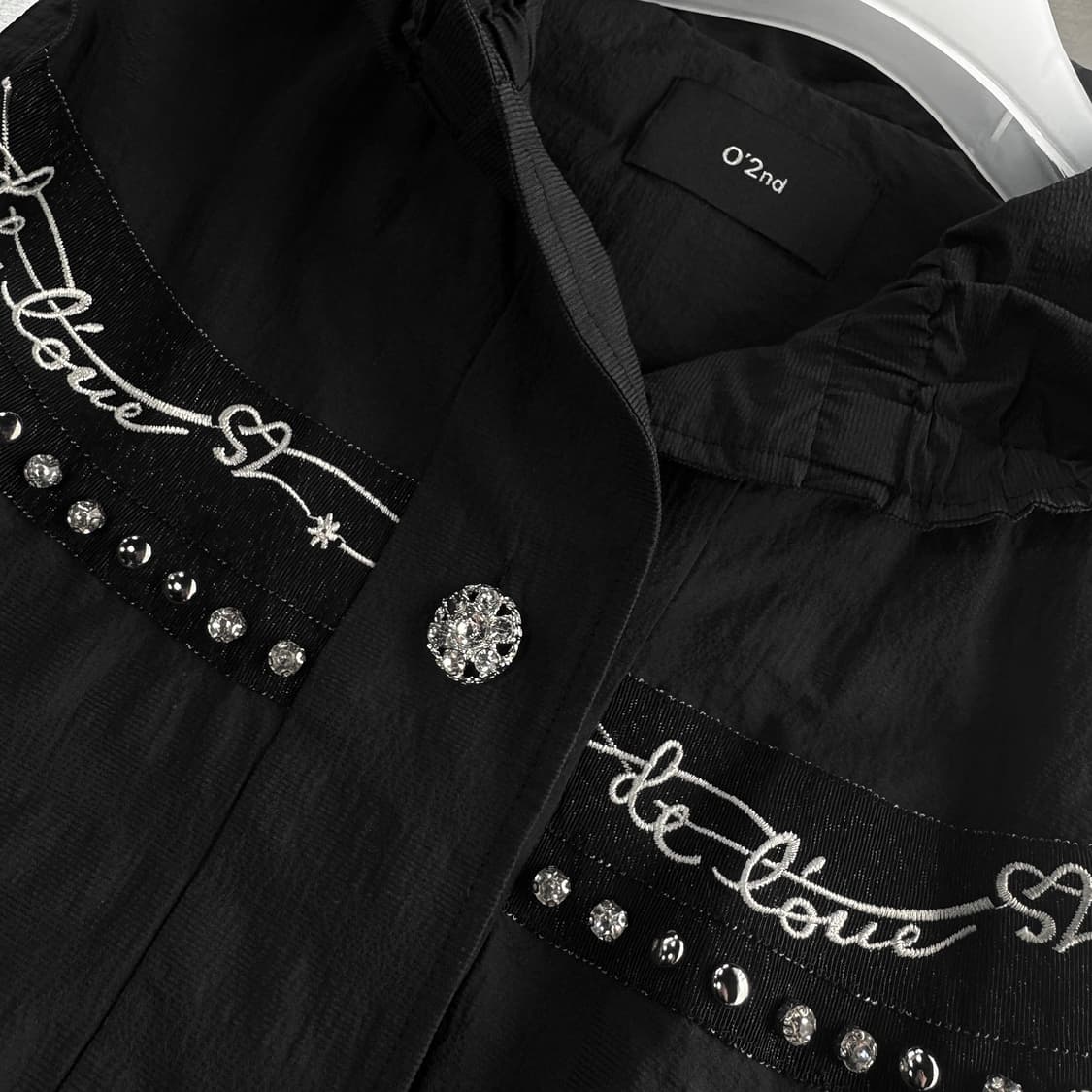 오즈세컨 크리스탈 후드 베스트 상품이미지3