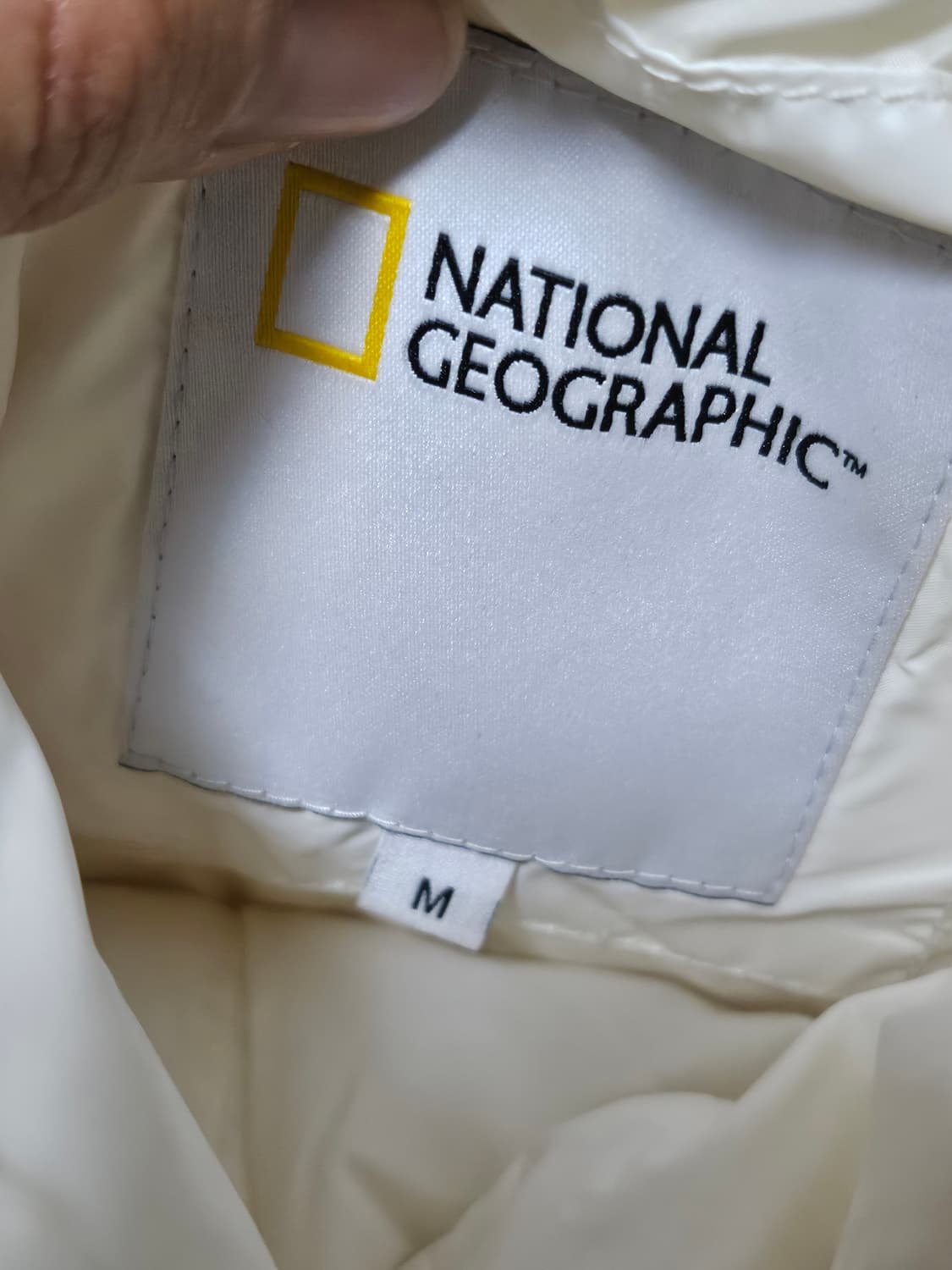 내셔널지오그래픽 숏 패딩 화이트 M 상품이미지6