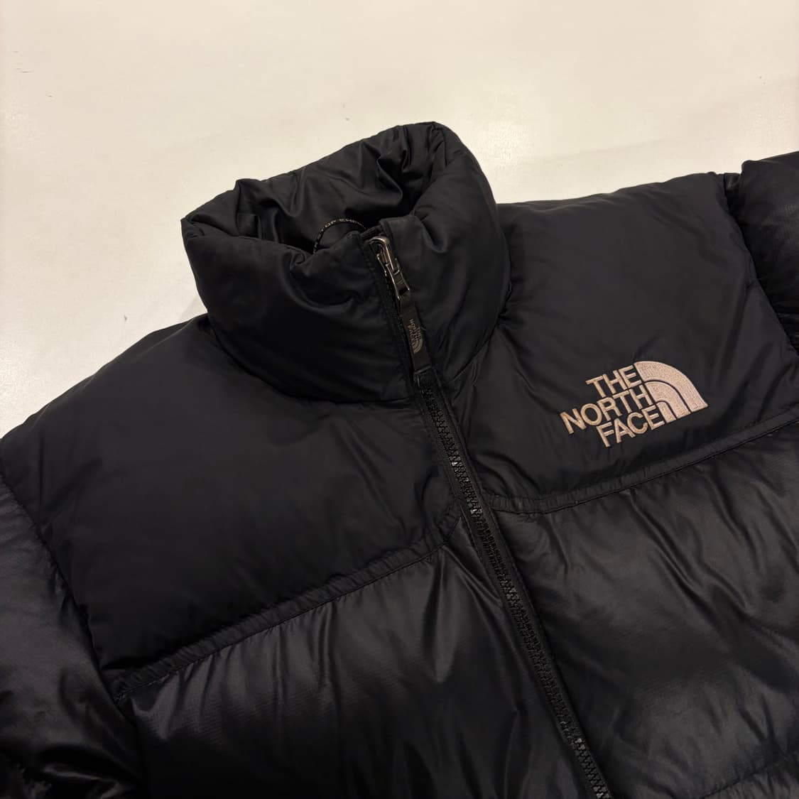 [85] 노스페이스 700 다운 눕시 블랙 패딩 B834 상품이미지3