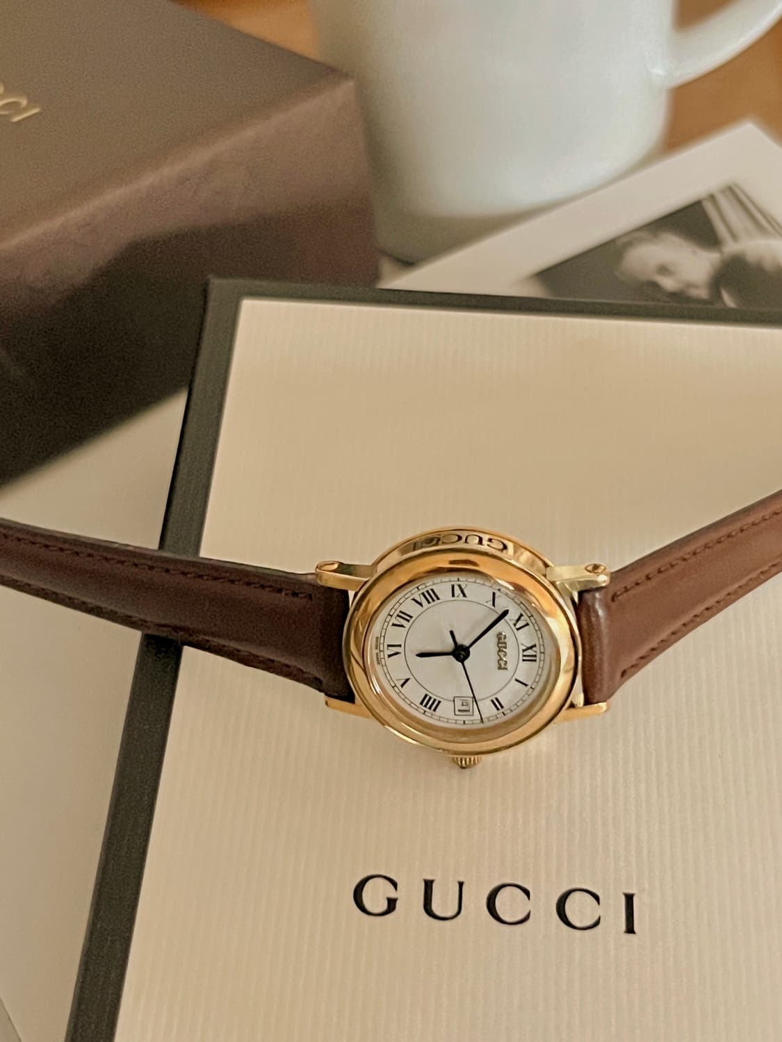 GUCCI  골드 라운드 클래식 구찌 시계 상품이미지3