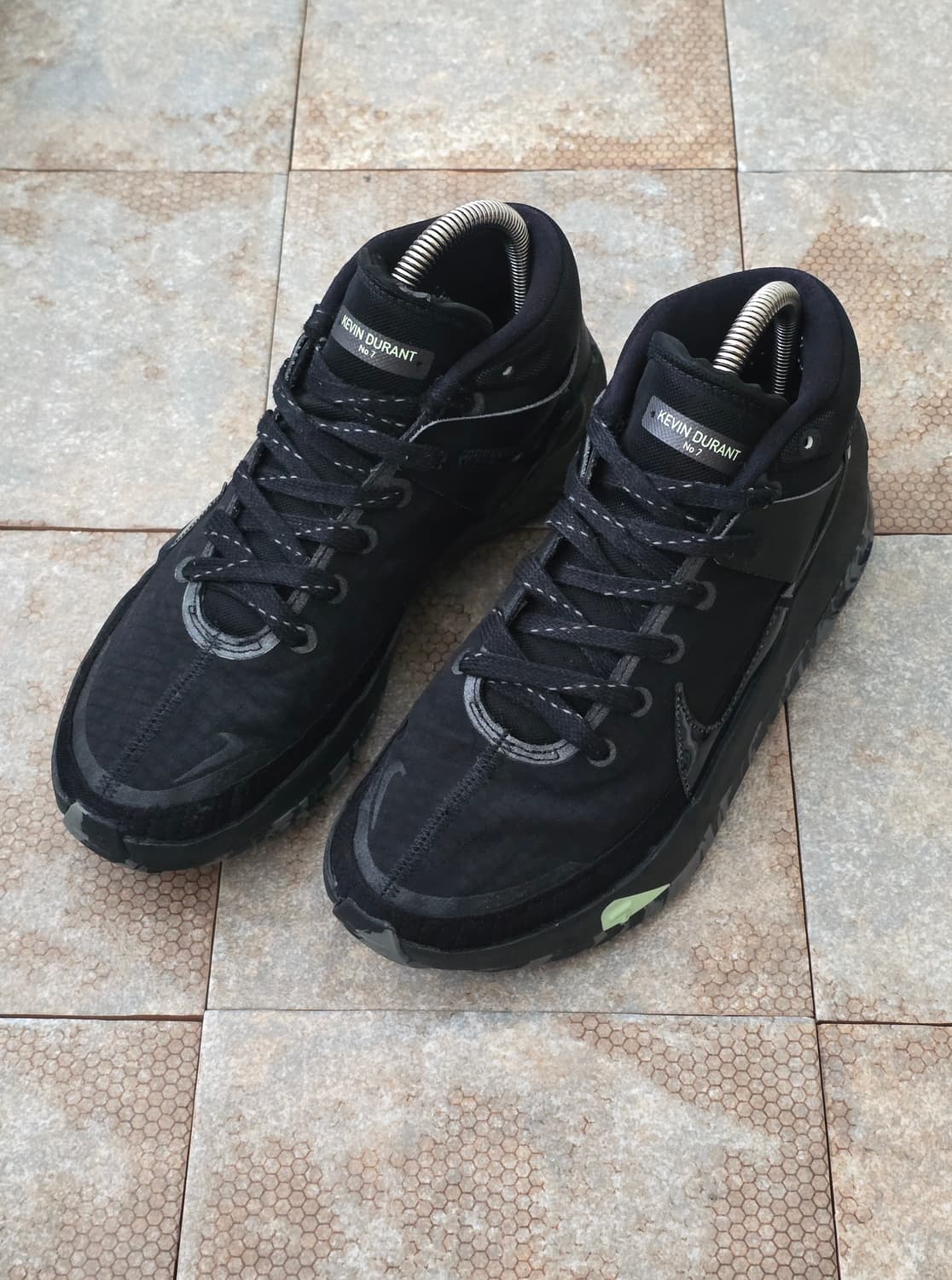 (255)나이키 케빈 듀란트 13 카모 솔  상품이미지1