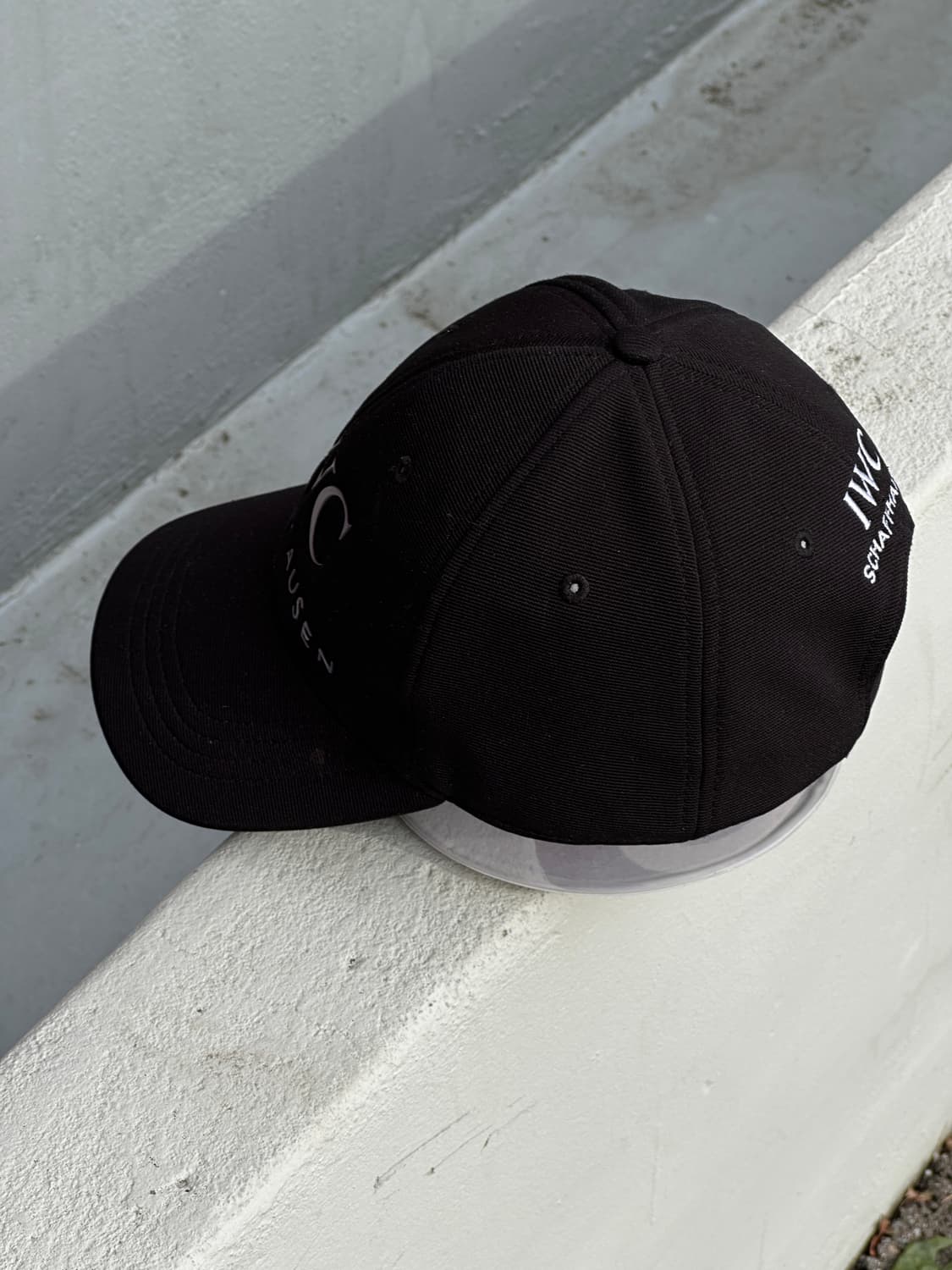 [F] IWC 샤프하우젠 로고 블랙 볼캡 모자 상품이미지3