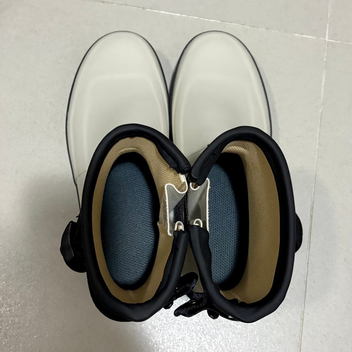 문스타 810s 마르케 모디 White 240 상품이미지3