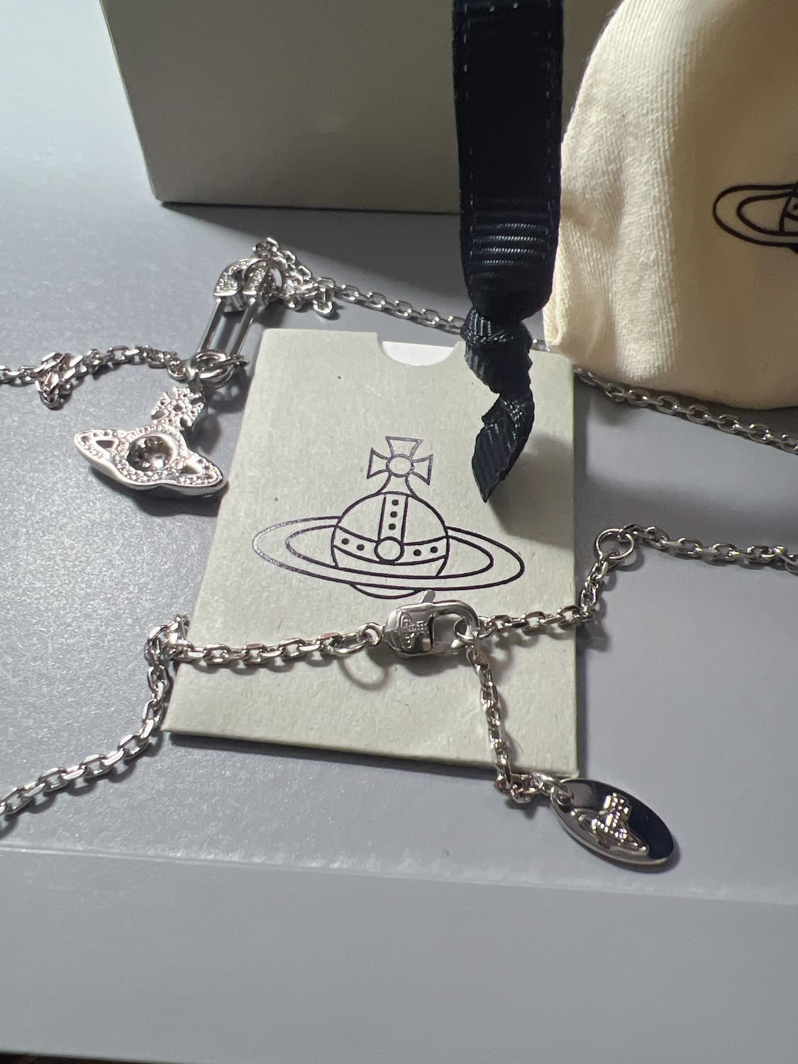 비비안웨스트우드 루크리스 목걸이 상품이미지4