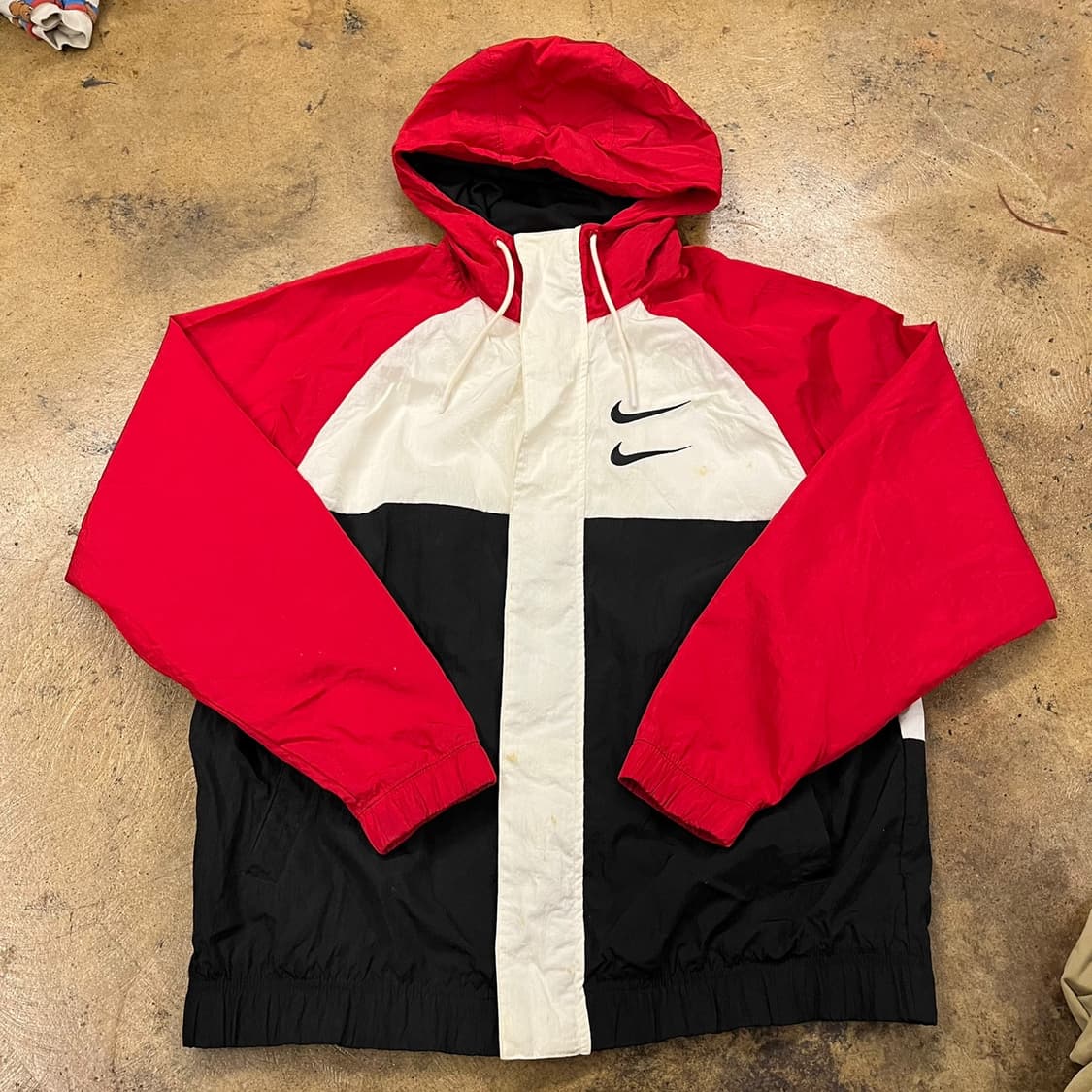 [정품/L] 나이키 바람막이 자켓 레드 블랙 화이트 b17 상품이미지2