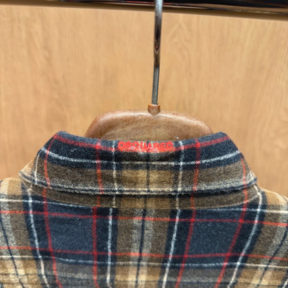 디스퀘어드2 체크 셔츠 스타 스터드 가죽 스트랩 디테일 브라운 네이비 상품이미지7