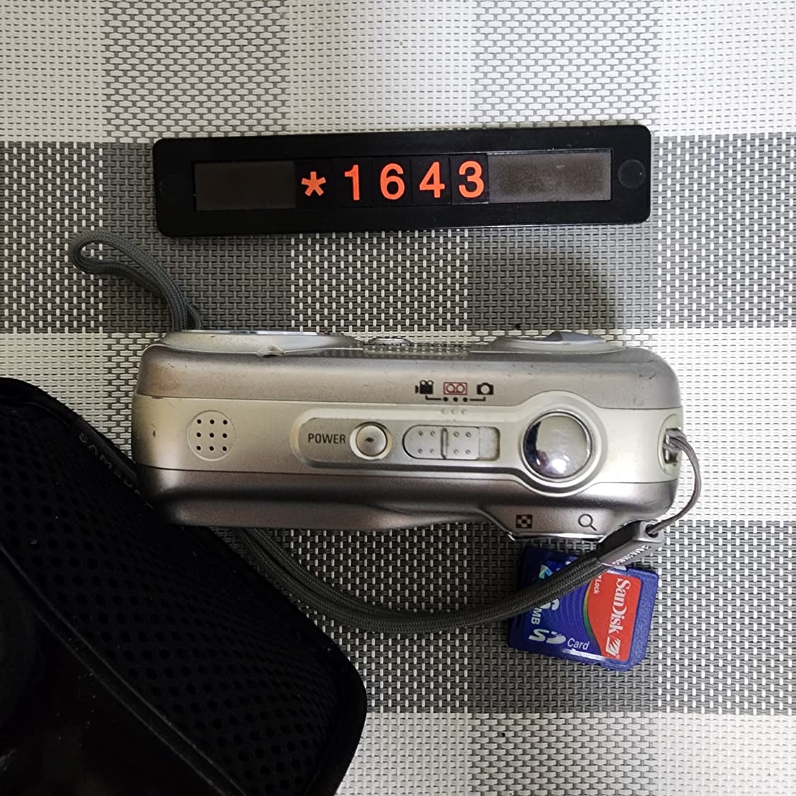 삼성캐녹스 D4 디지털카메라 파우치포함 상품이미지2