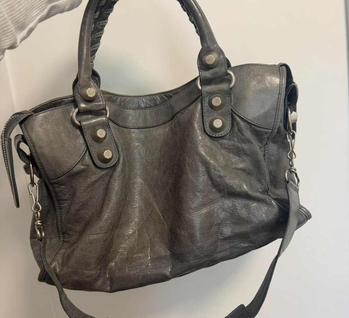 Balenciaga 발렌시아가 모터백 시티백 라이트 그레이 은장 상품이미지4