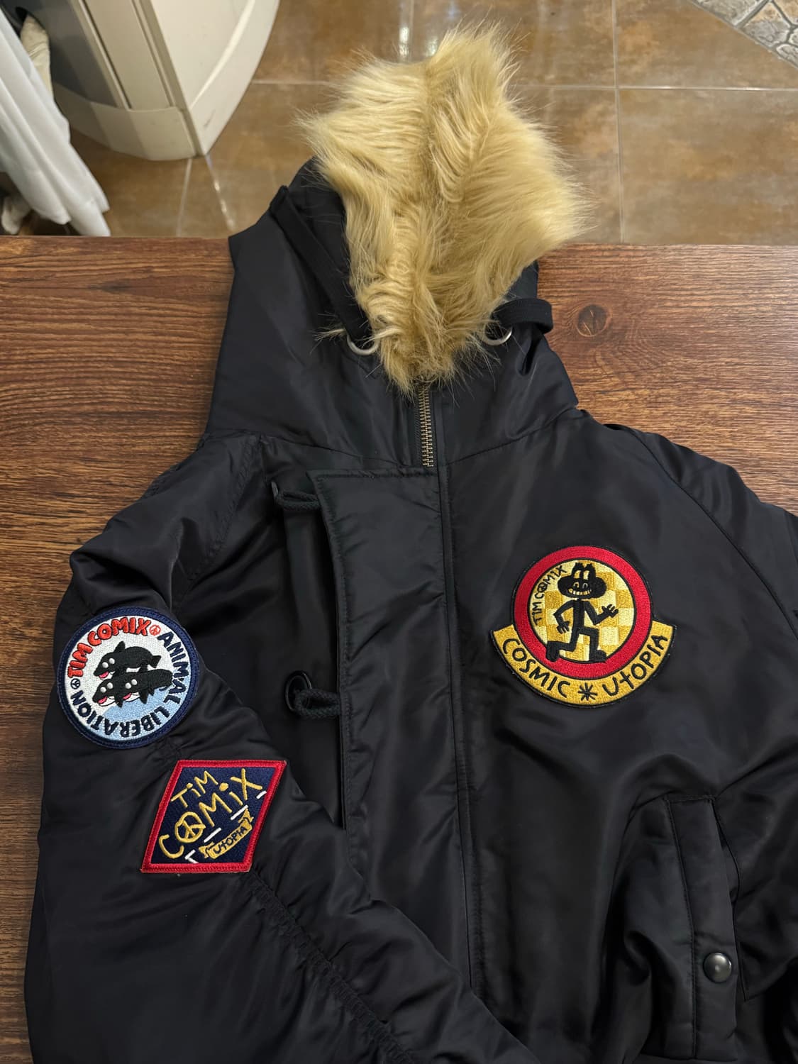 팀코믹스 점퍼 (M) 상품이미지1