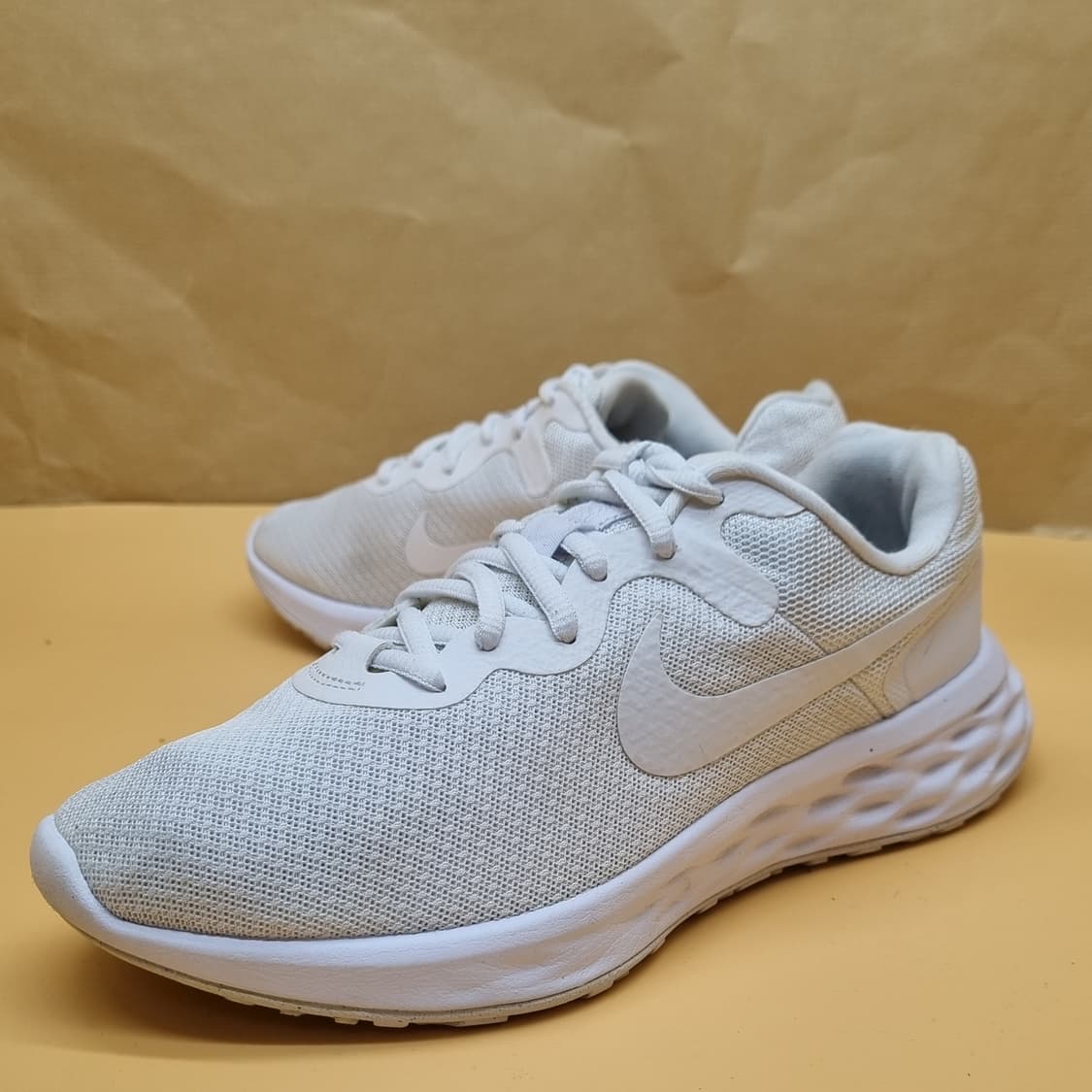 나이키 레볼루션6 운동화250 상품이미지1