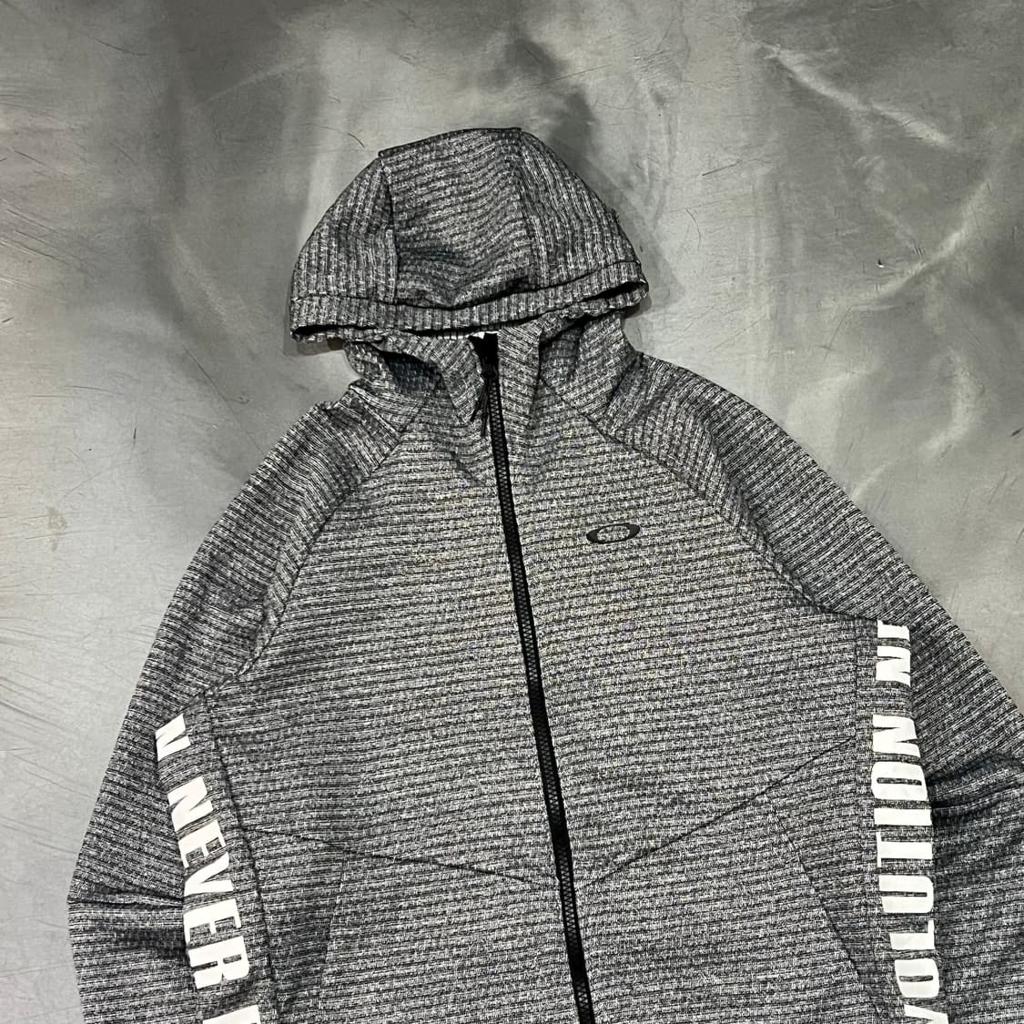  오클리 사이드 레터링 후드집업 y16219 상품이미지3