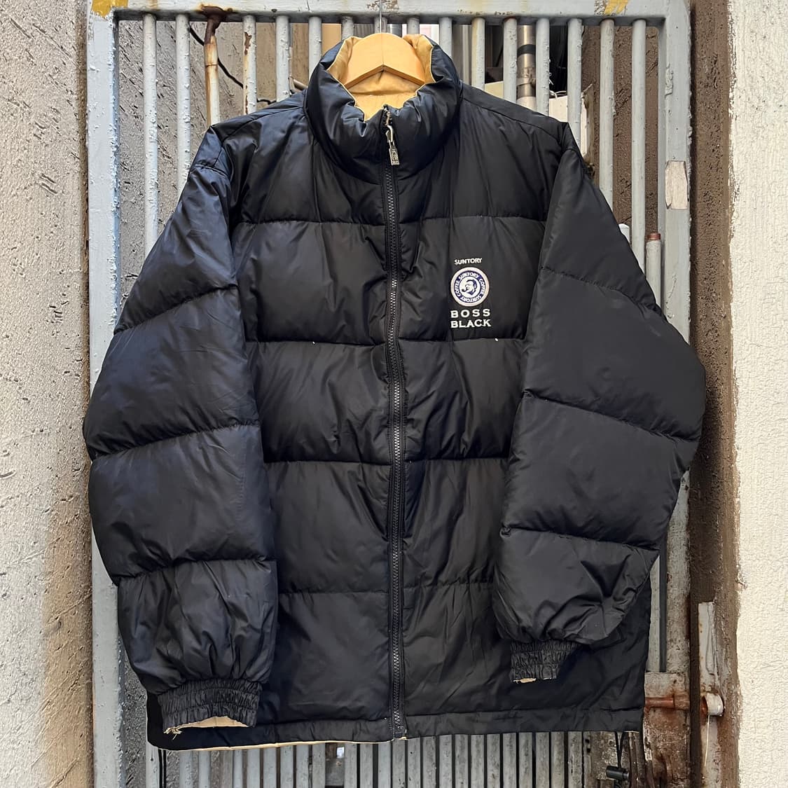 Boss Coffee reversible down 상품이미지3