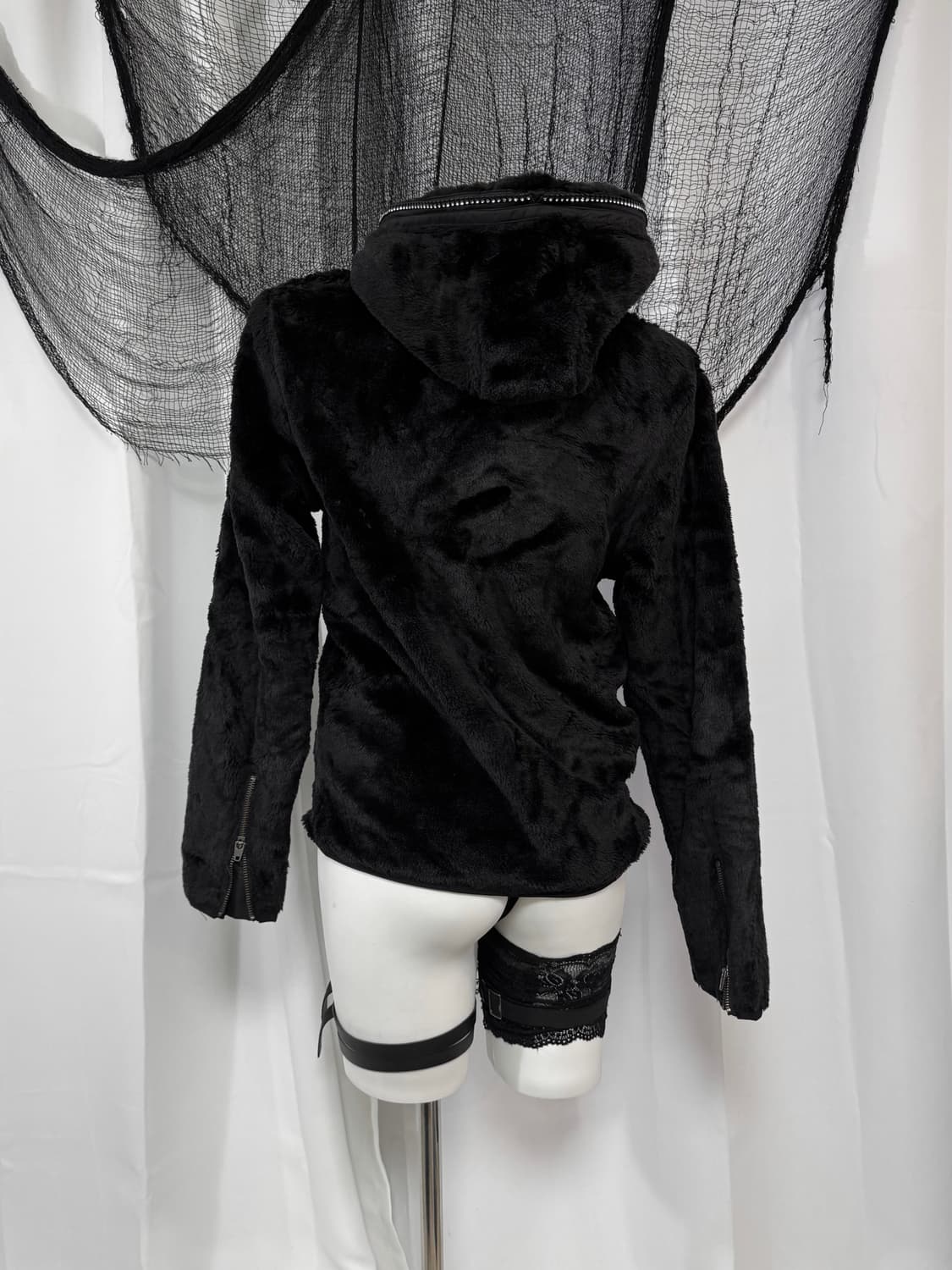 fur cubin cross hood jacket 상품이미지3